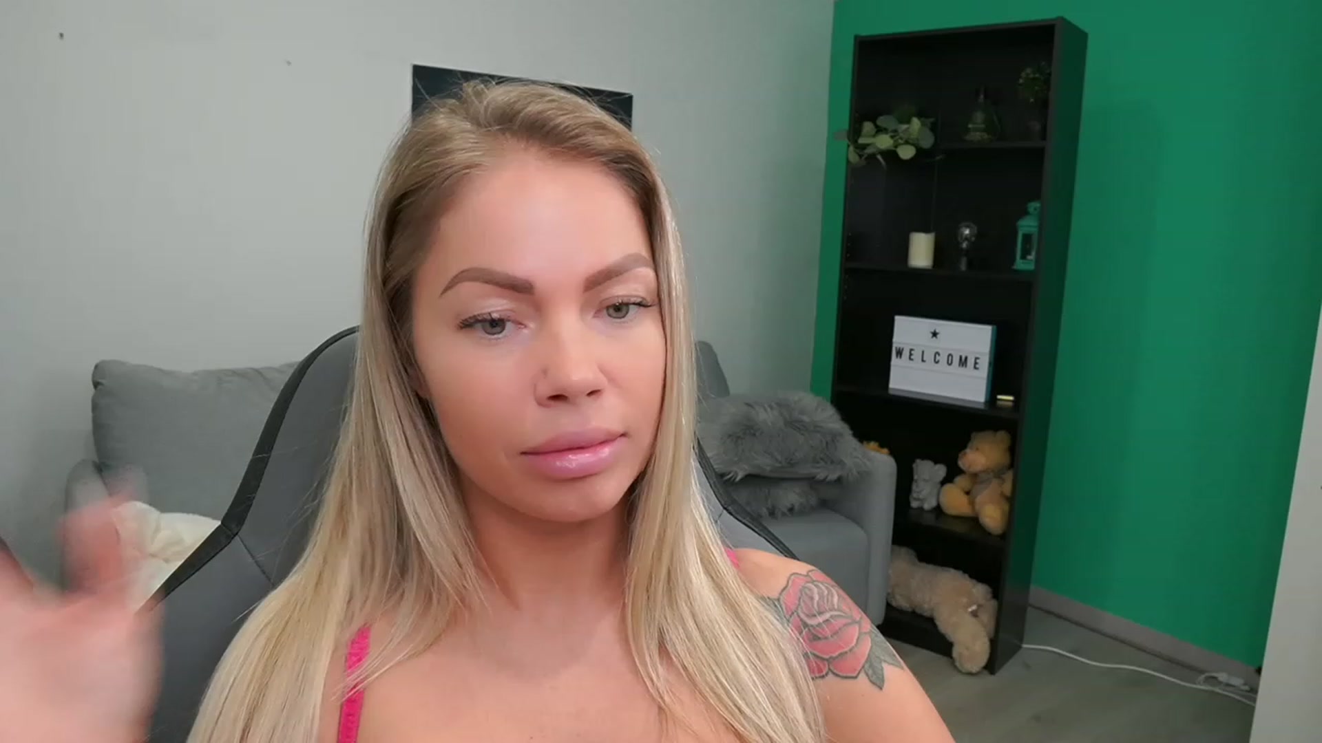 Gallery image thumbnail from MissySlapalot's myfreecams stream on, 02/01/2023, 11:16 image 3 of 20