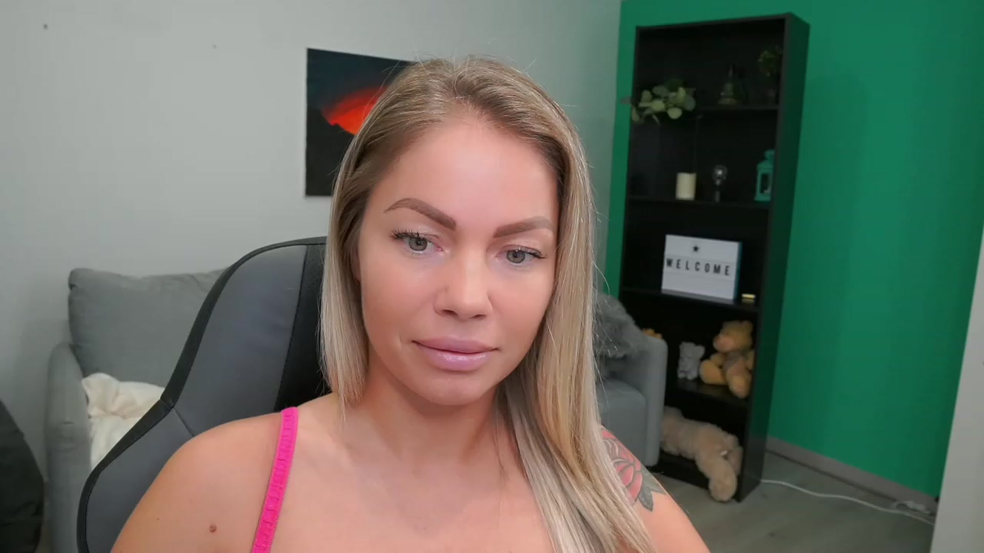 Gallery image thumbnail from MissySlapalot's myfreecams stream on, 02/01/2023, 11:16 image 17 of 20