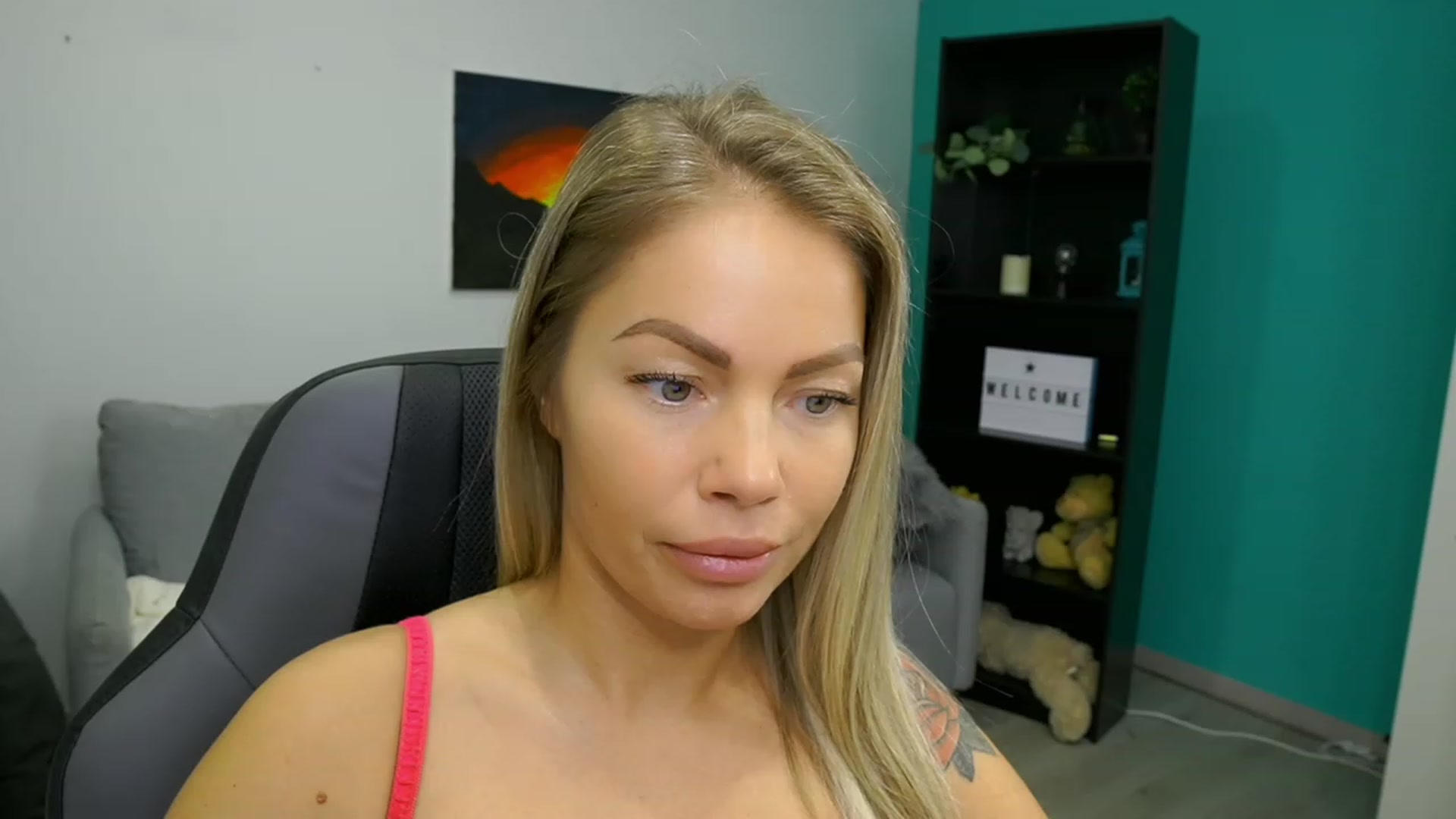 Gallery image thumbnail from MissySlapalot's myfreecams stream on, 02/01/2023, 12:48 image 17 of 20