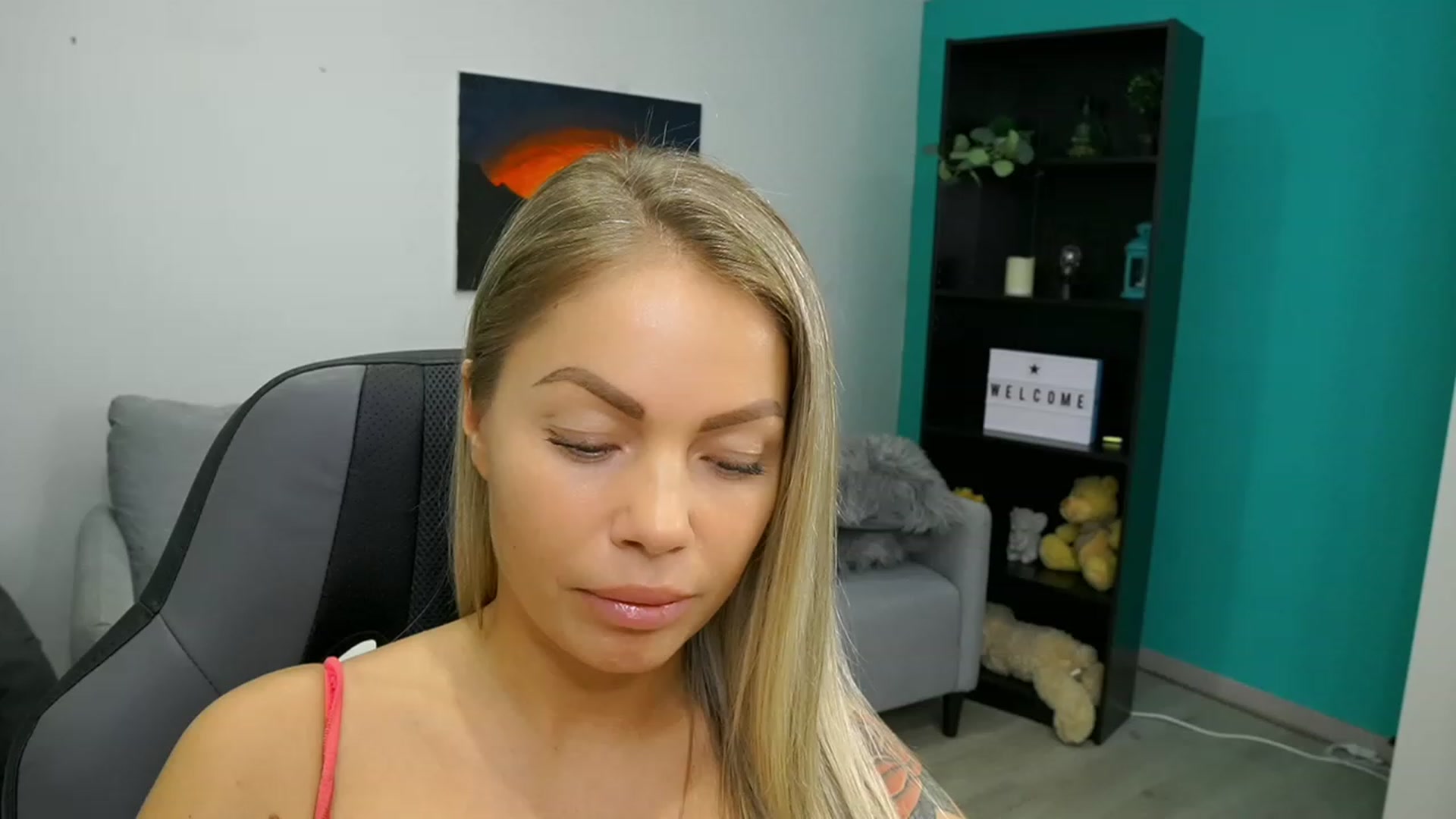 Gallery image thumbnail from MissySlapalot's myfreecams stream on, 02/01/2023, 17:49 image 16 of 20