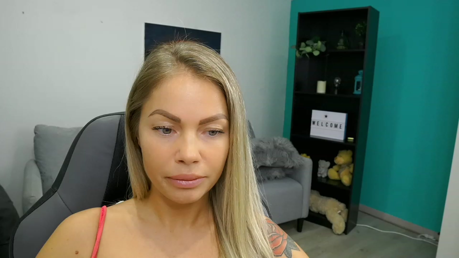 Gallery image thumbnail from MissySlapalot's myfreecams stream on, 02/01/2023, 17:49 image 19 of 20