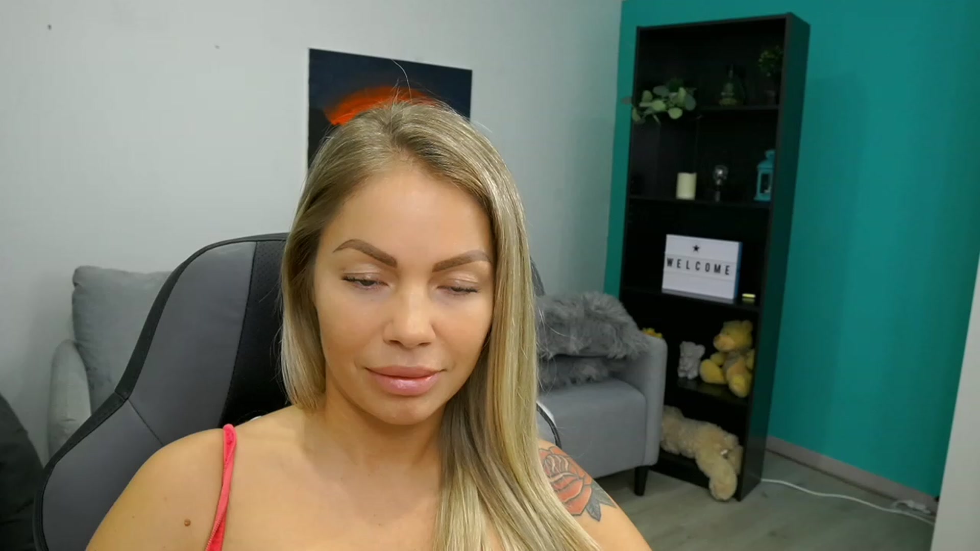 Gallery image thumbnail from MissySlapalot's myfreecams stream on, 02/01/2023, 17:49 image 5 of 20