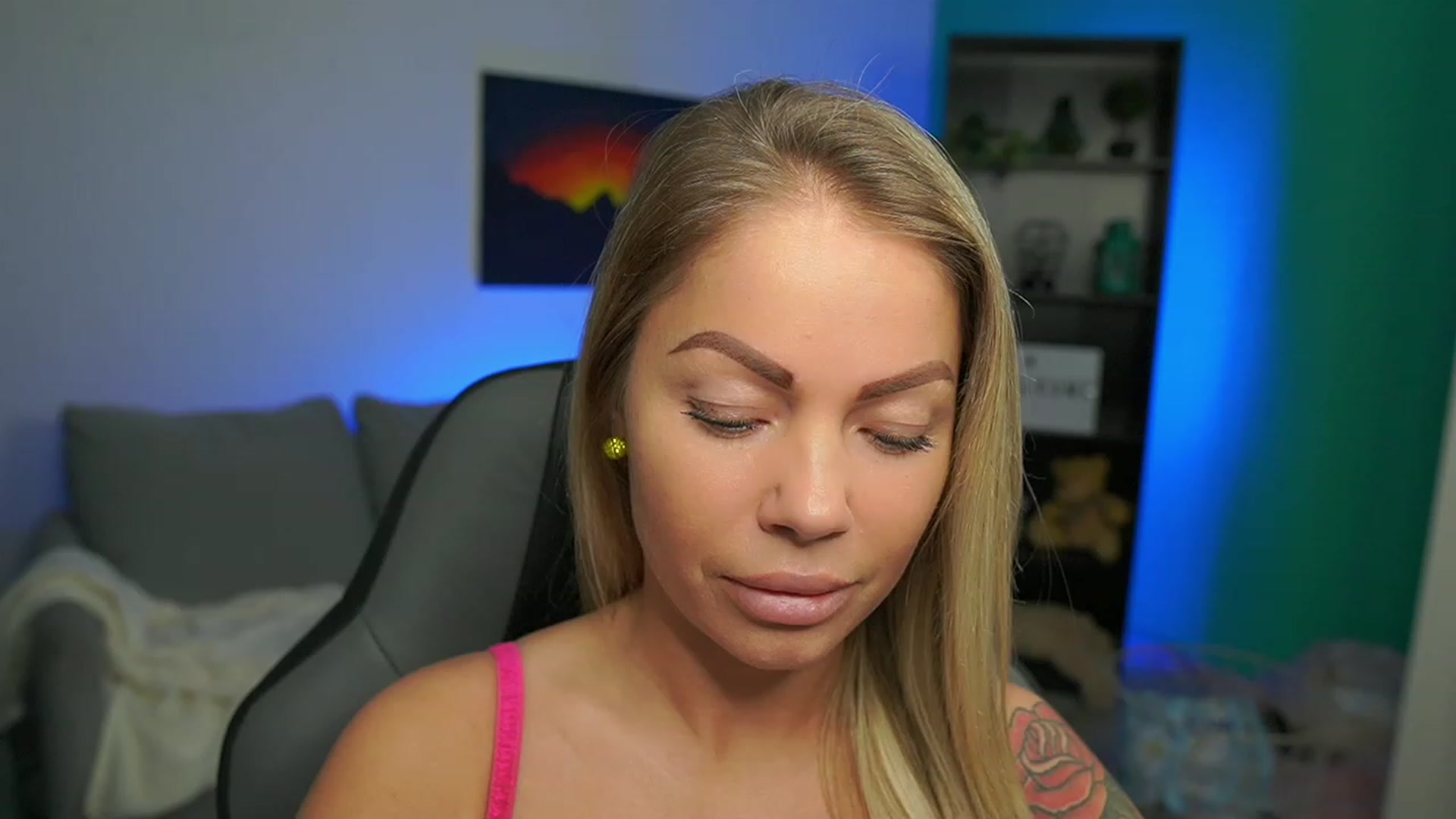 Gallery image thumbnail from MissySlapalot's myfreecams stream on, 02/06/2023, 10:33 image 10 of 20