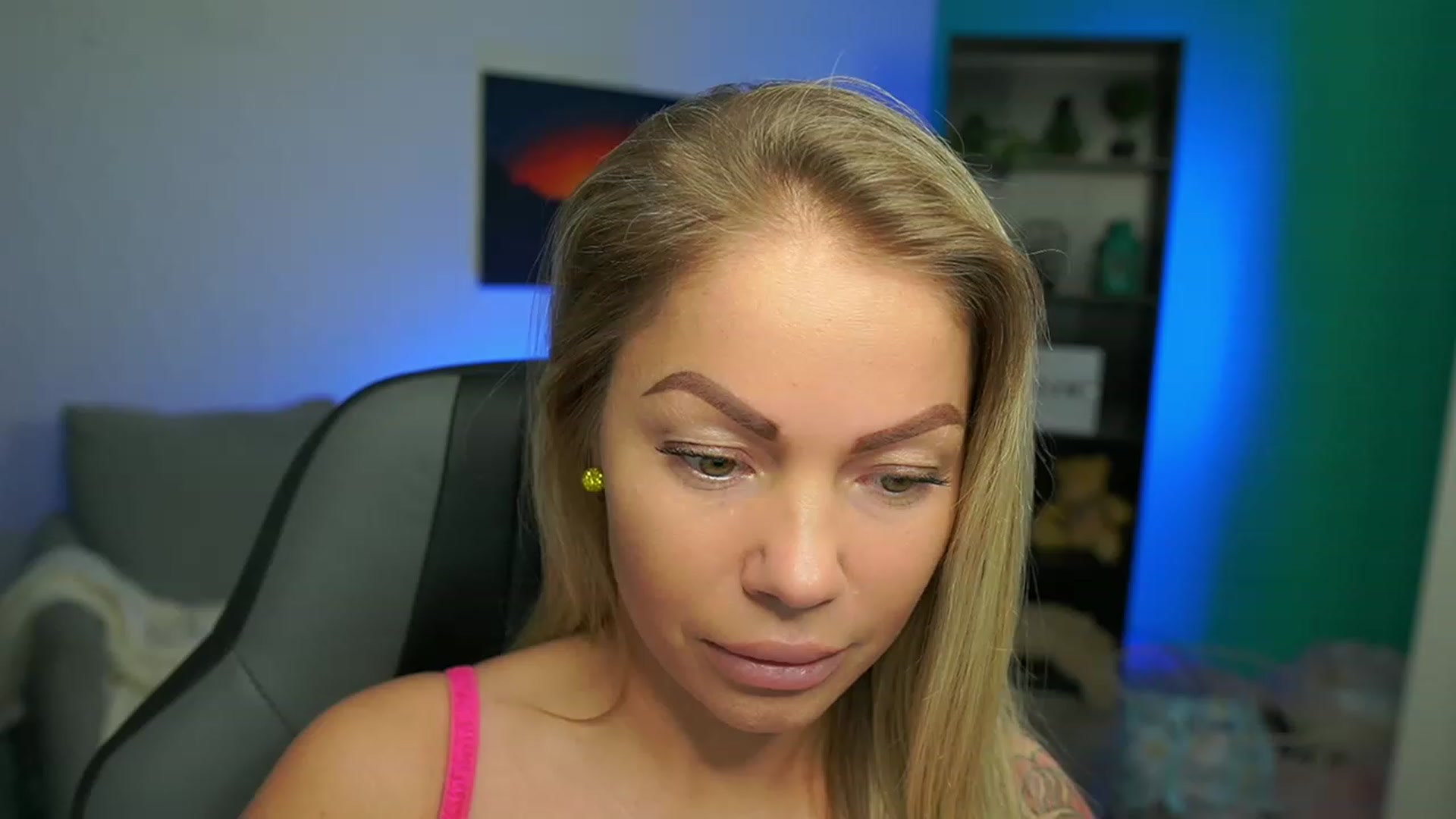 Gallery image thumbnail from MissySlapalot's myfreecams stream on, 02/06/2023, 10:33 image 13 of 20