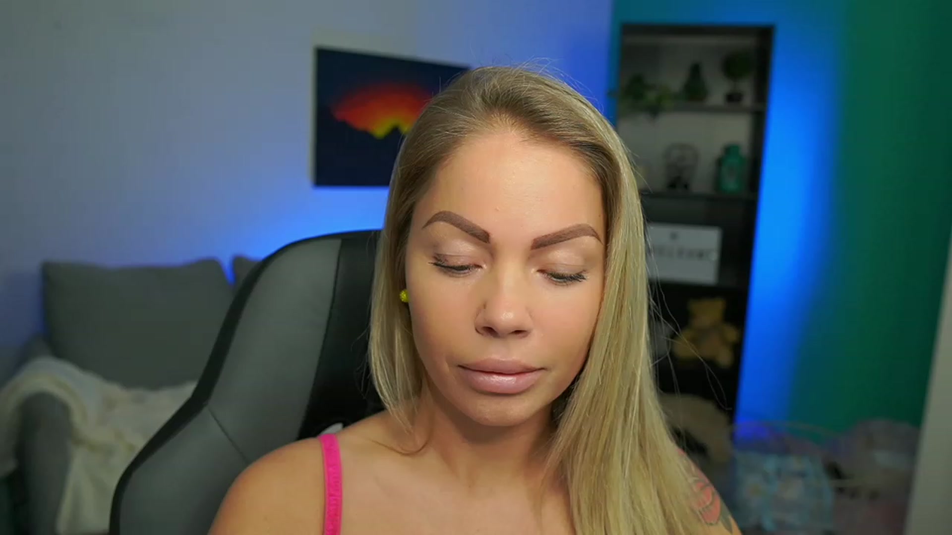 Gallery image thumbnail from MissySlapalot's myfreecams stream on, 02/06/2023, 10:33 image 16 of 20