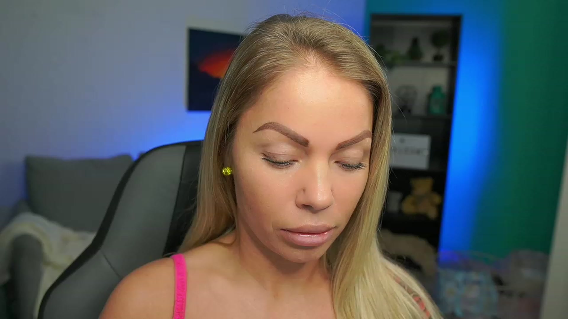 Gallery image thumbnail from MissySlapalot's myfreecams stream on, 02/06/2023, 11:32 image 1 of 20