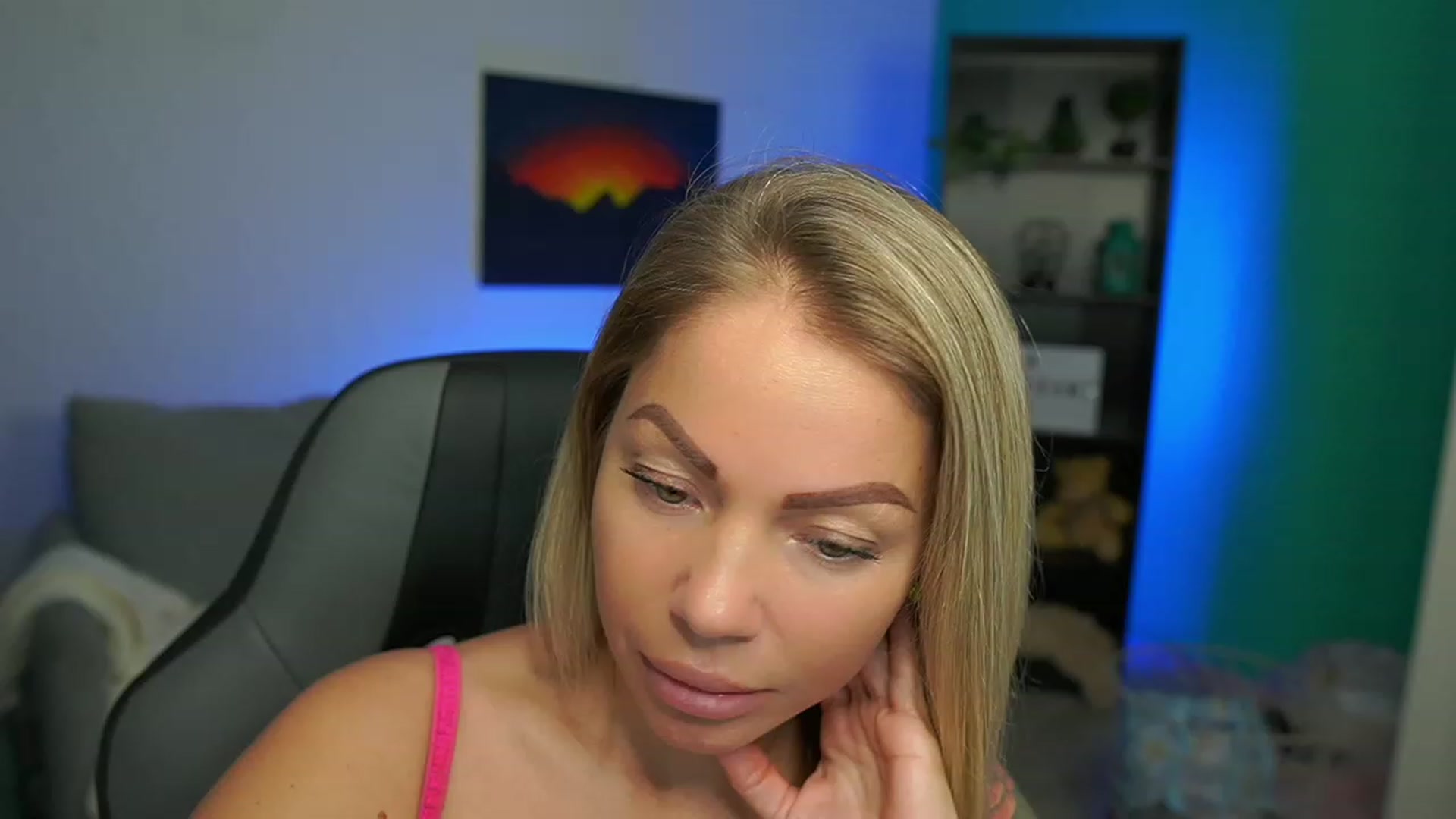 Gallery image thumbnail from MissySlapalot's myfreecams stream on, 02/06/2023, 13:43 image 4 of 20