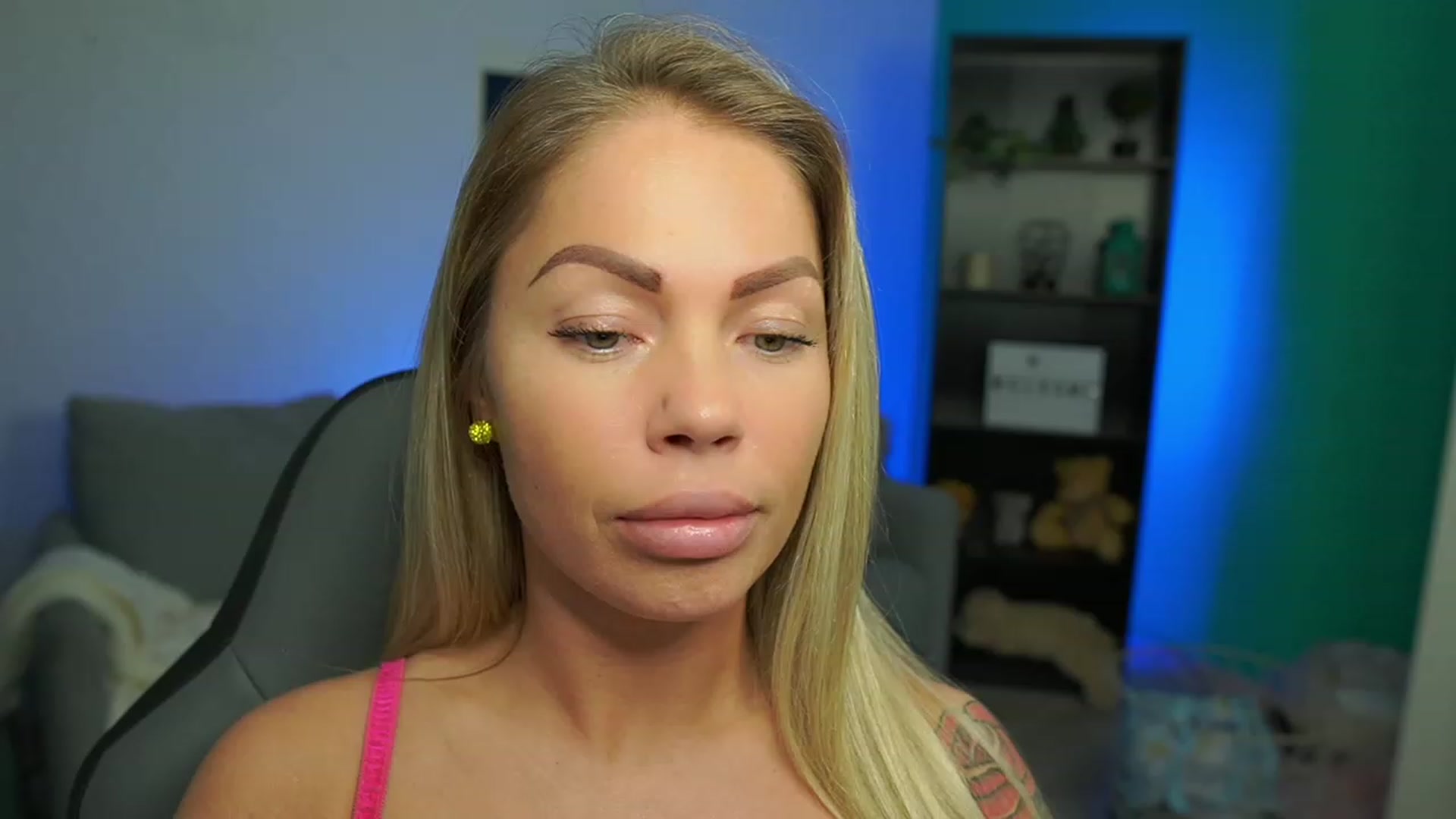 Gallery image thumbnail from MissySlapalot's myfreecams stream on, 02/06/2023, 14:23 image 6 of 20