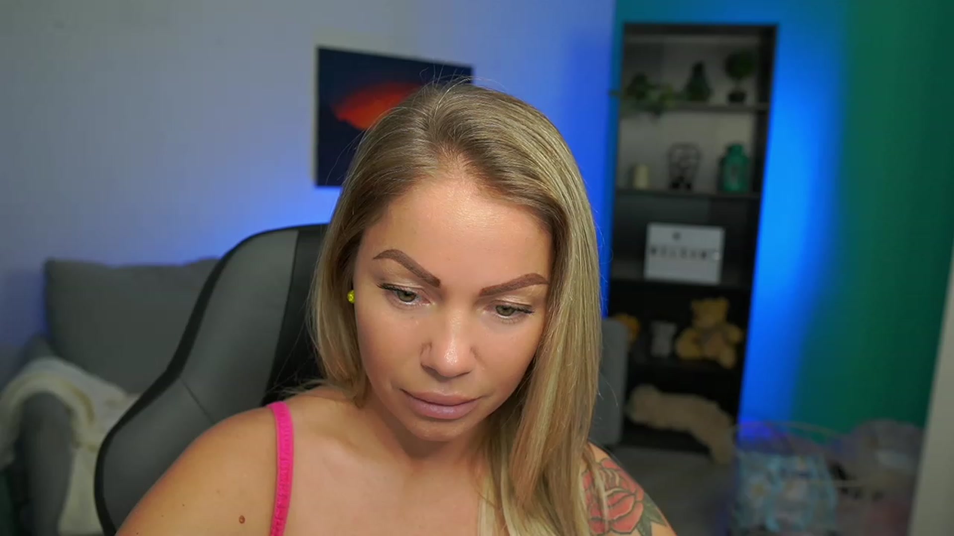 Gallery image thumbnail from MissySlapalot's myfreecams stream on, 02/06/2023, 14:23 image 20 of 20