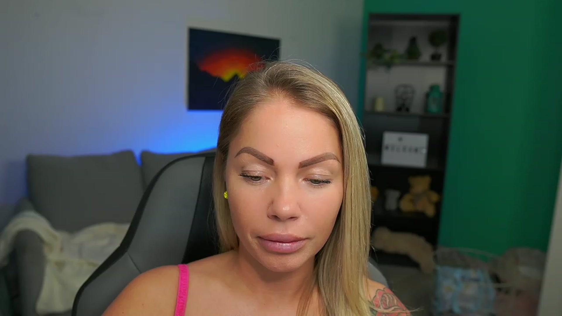 Gallery image thumbnail from MissySlapalot's myfreecams stream on, 02/06/2023, 17:03 image 14 of 20