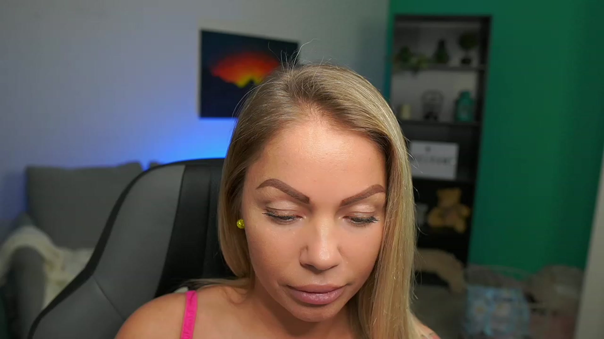 Gallery image thumbnail from MissySlapalot's myfreecams stream on, 02/06/2023, 17:03 image 5 of 20