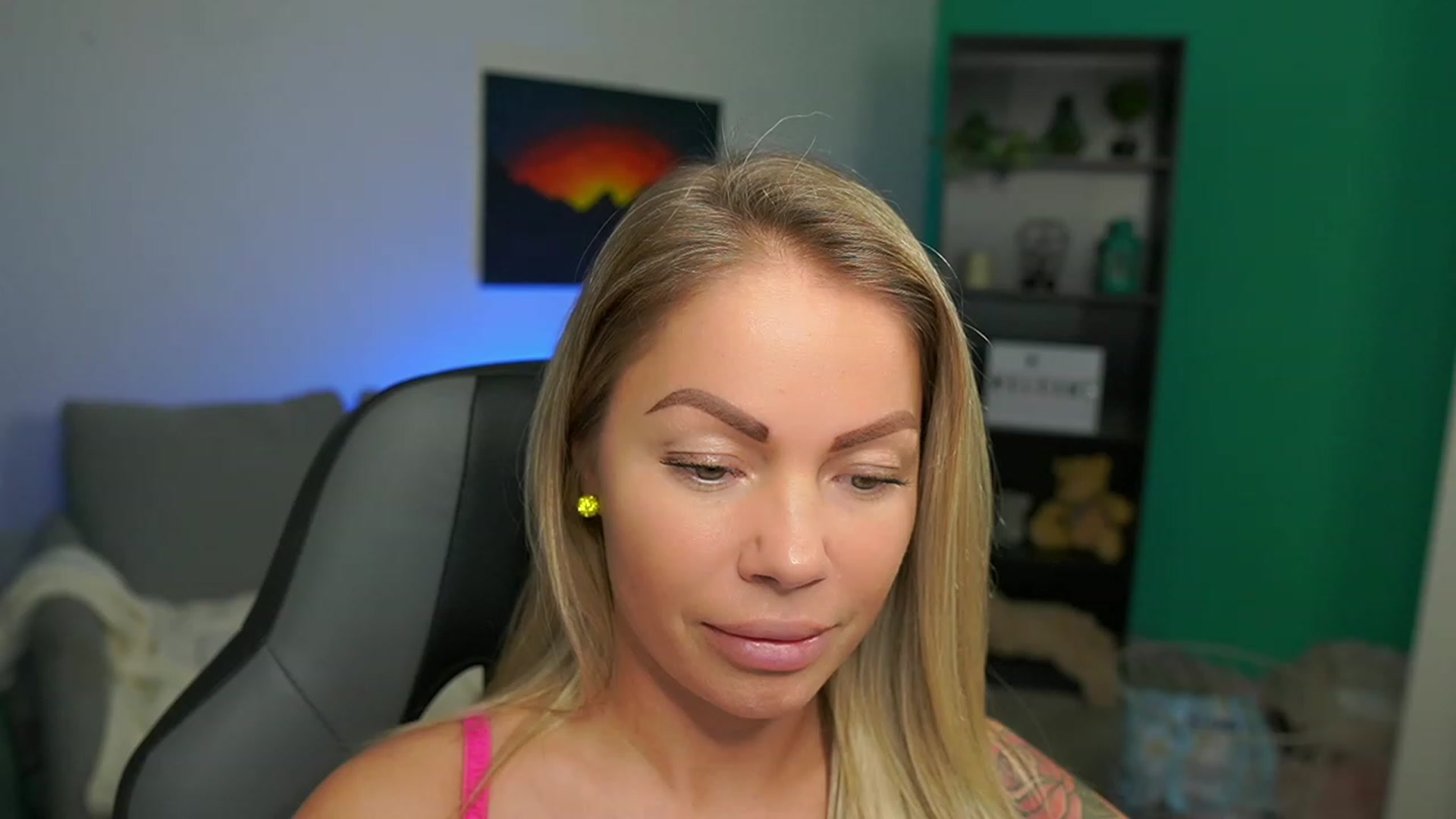 Gallery image thumbnail from MissySlapalot's myfreecams stream on, 02/06/2023, 17:03 image 3 of 20