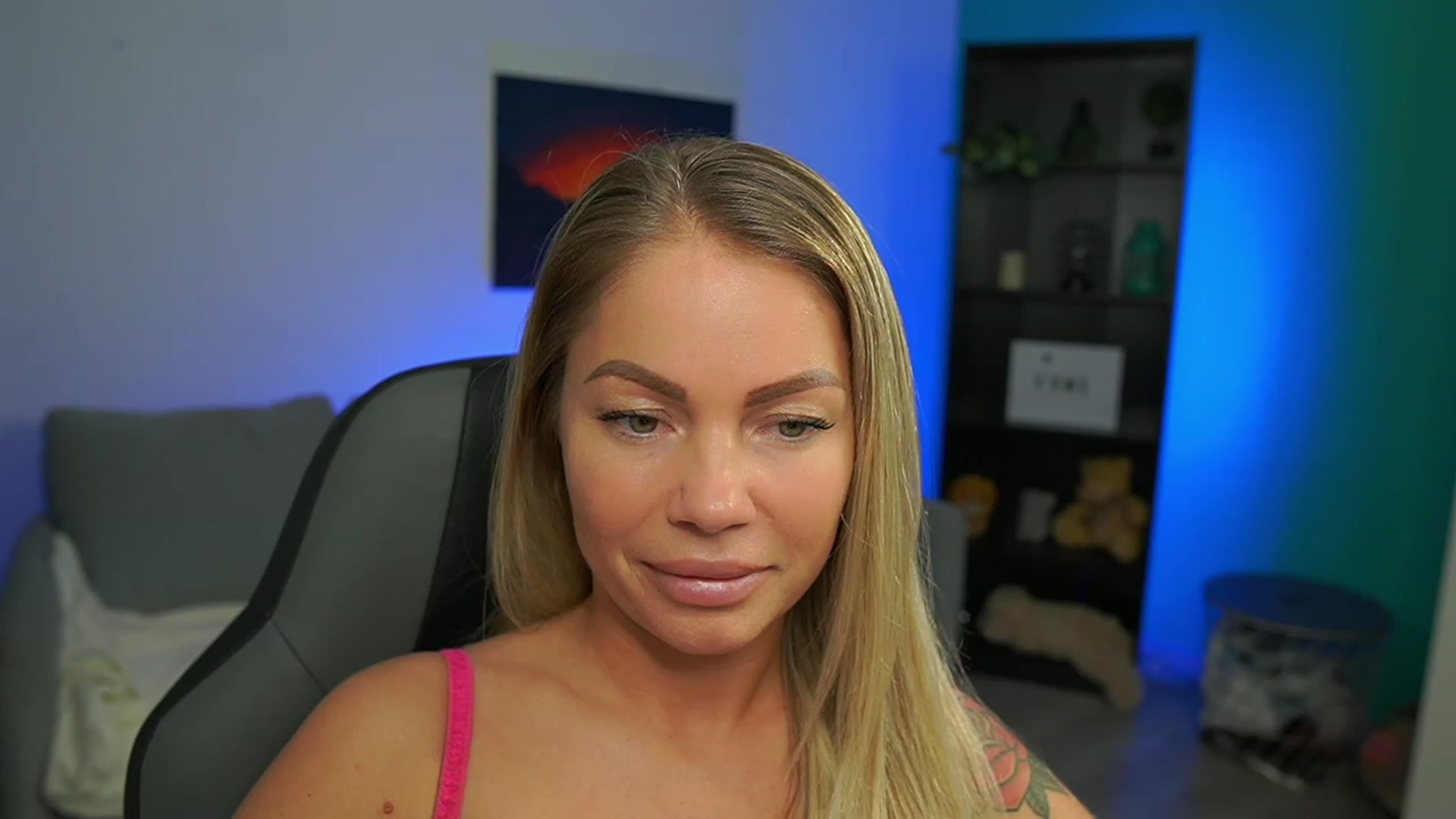 Gallery image thumbnail from MissySlapalot's myfreecams stream on, 02/09/2023, 18:00 image 13 of 20