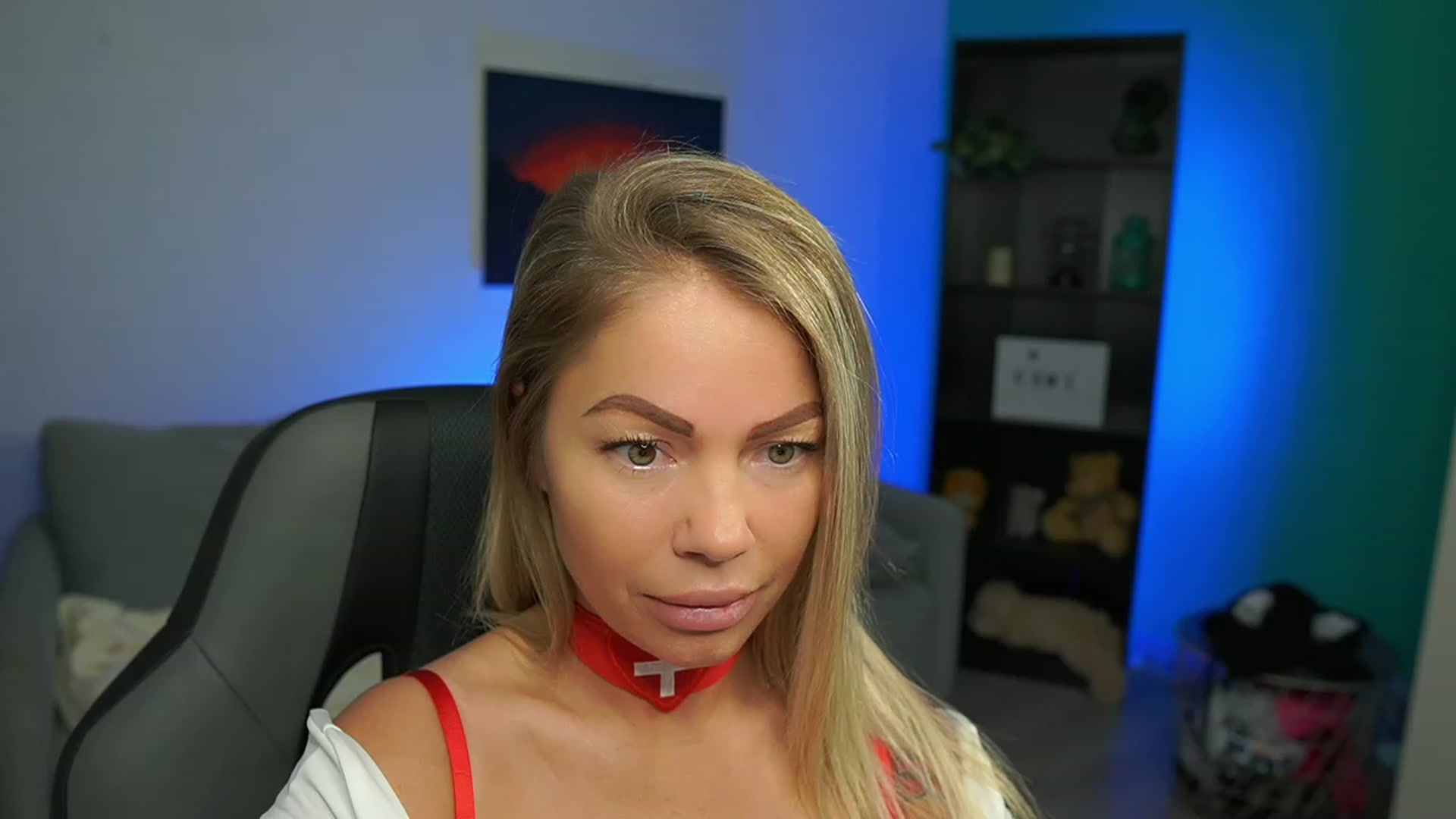 Gallery image thumbnail from MissySlapalot's myfreecams stream on, 02/13/2023, 11:18 image 4 of 20