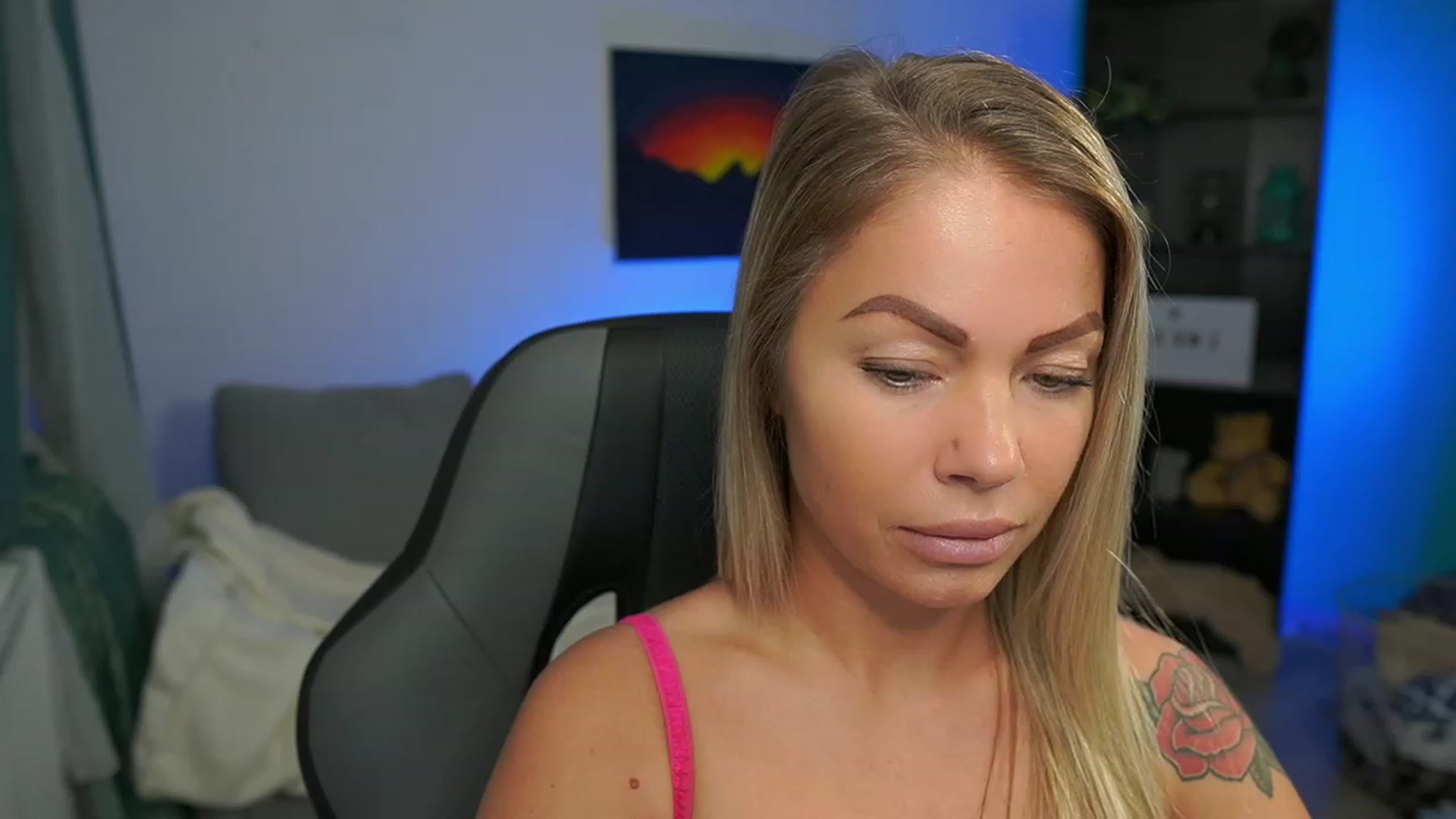 Gallery image thumbnail from MissySlapalot's myfreecams stream on, 02/15/2023, 10:48 image 13 of 20