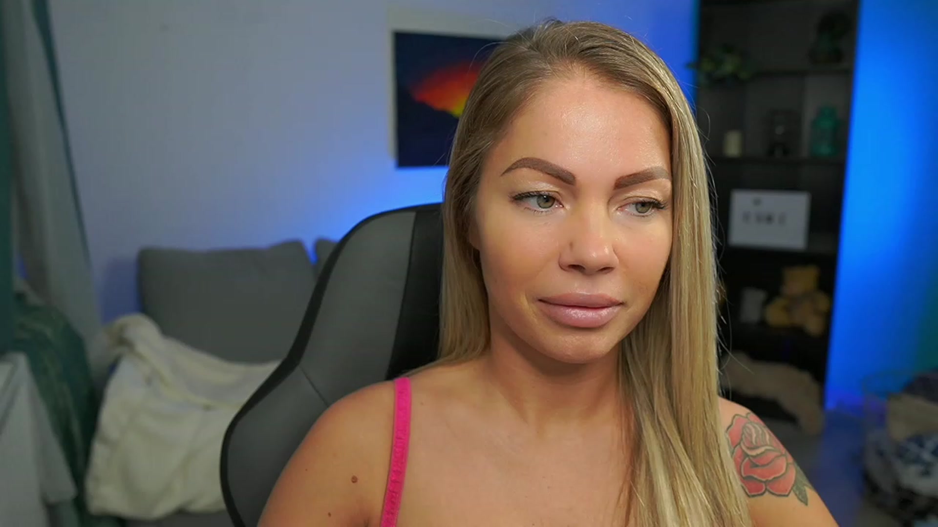 Gallery image thumbnail from MissySlapalot's myfreecams stream on, 02/15/2023, 10:48 image 9 of 20