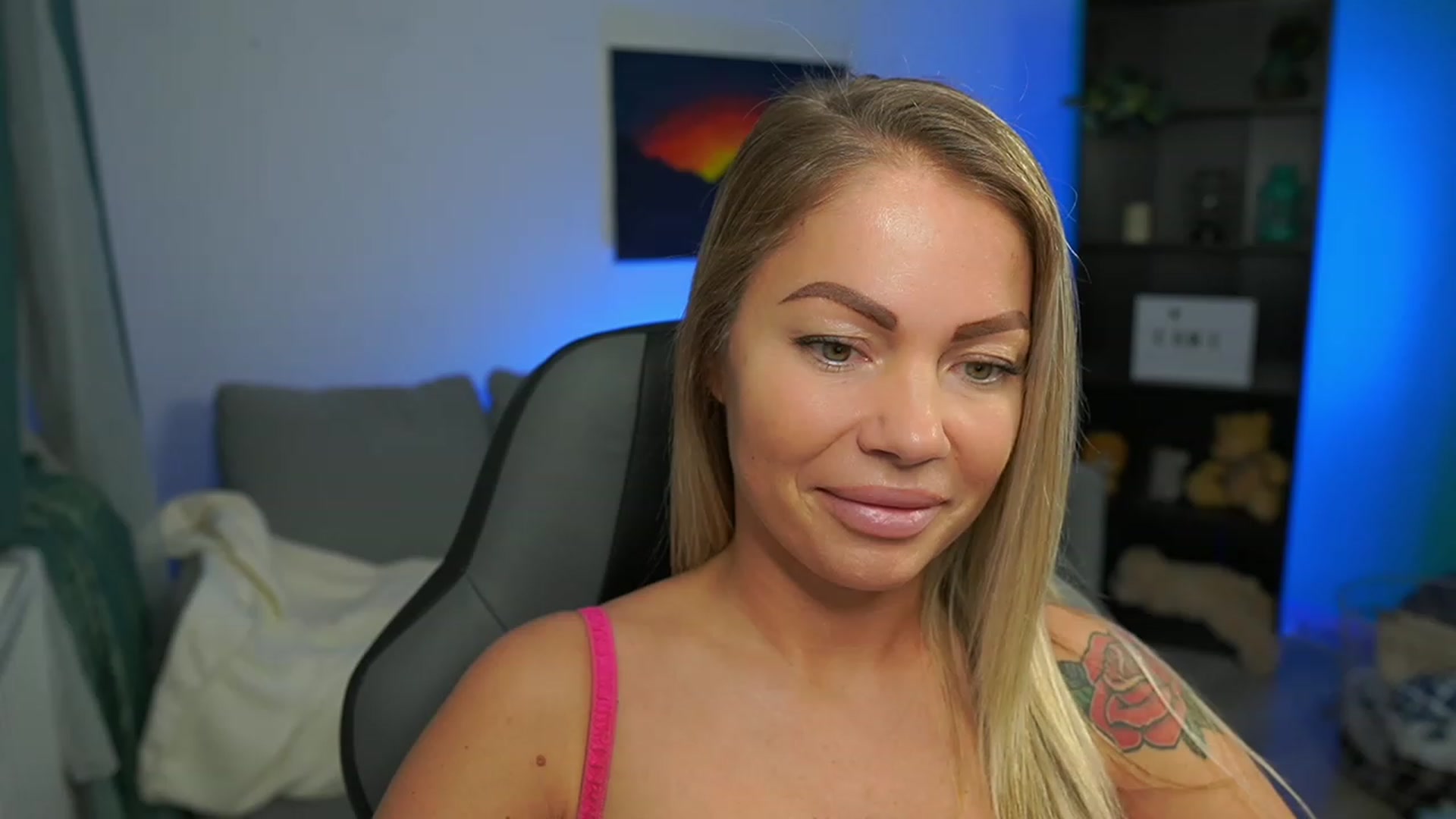 Gallery image thumbnail from MissySlapalot's myfreecams stream on, 02/15/2023, 11:09 image 2 of 20