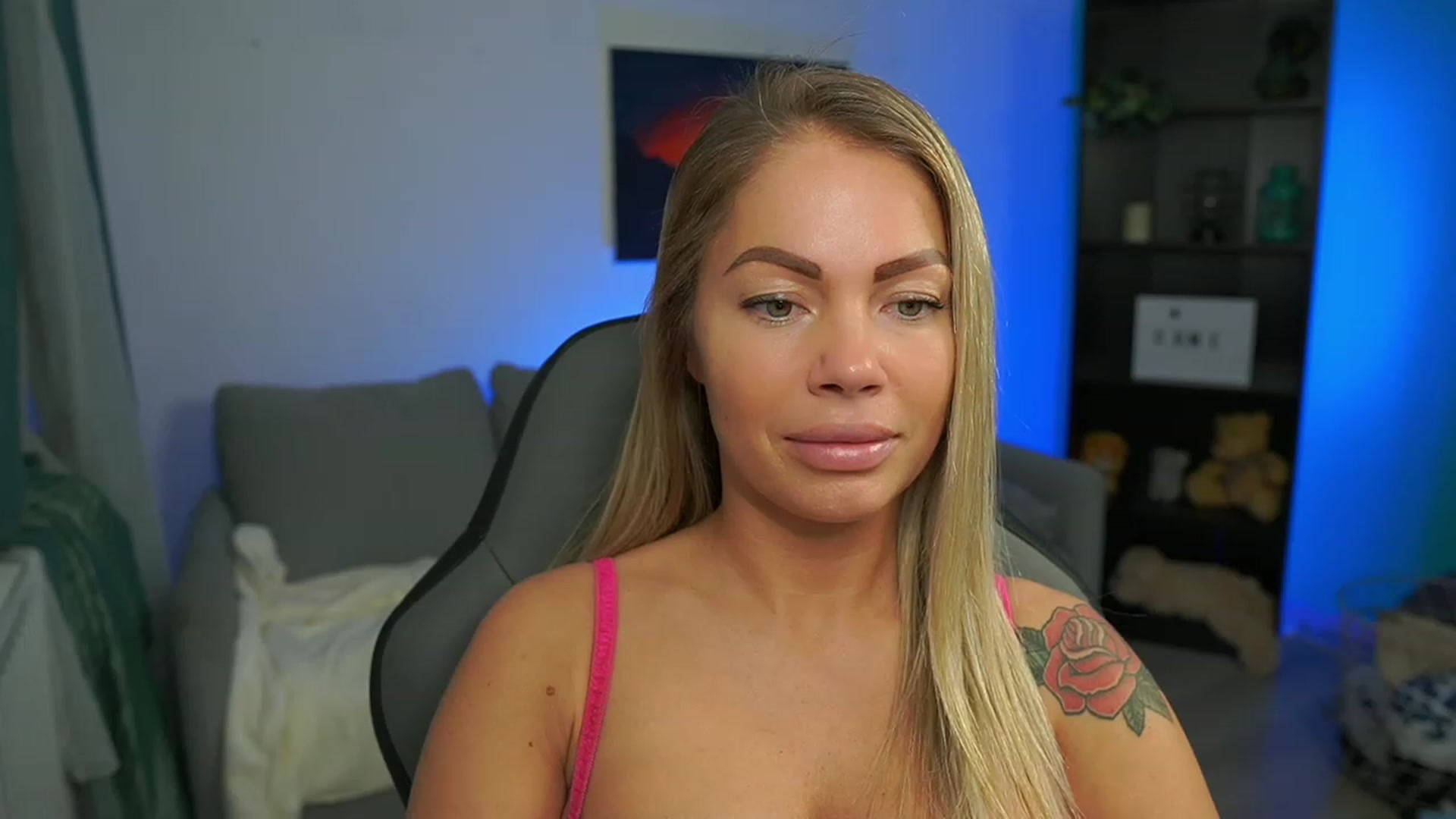 Gallery image thumbnail from MissySlapalot's myfreecams stream on, 02/15/2023, 13:56 image 13 of 20