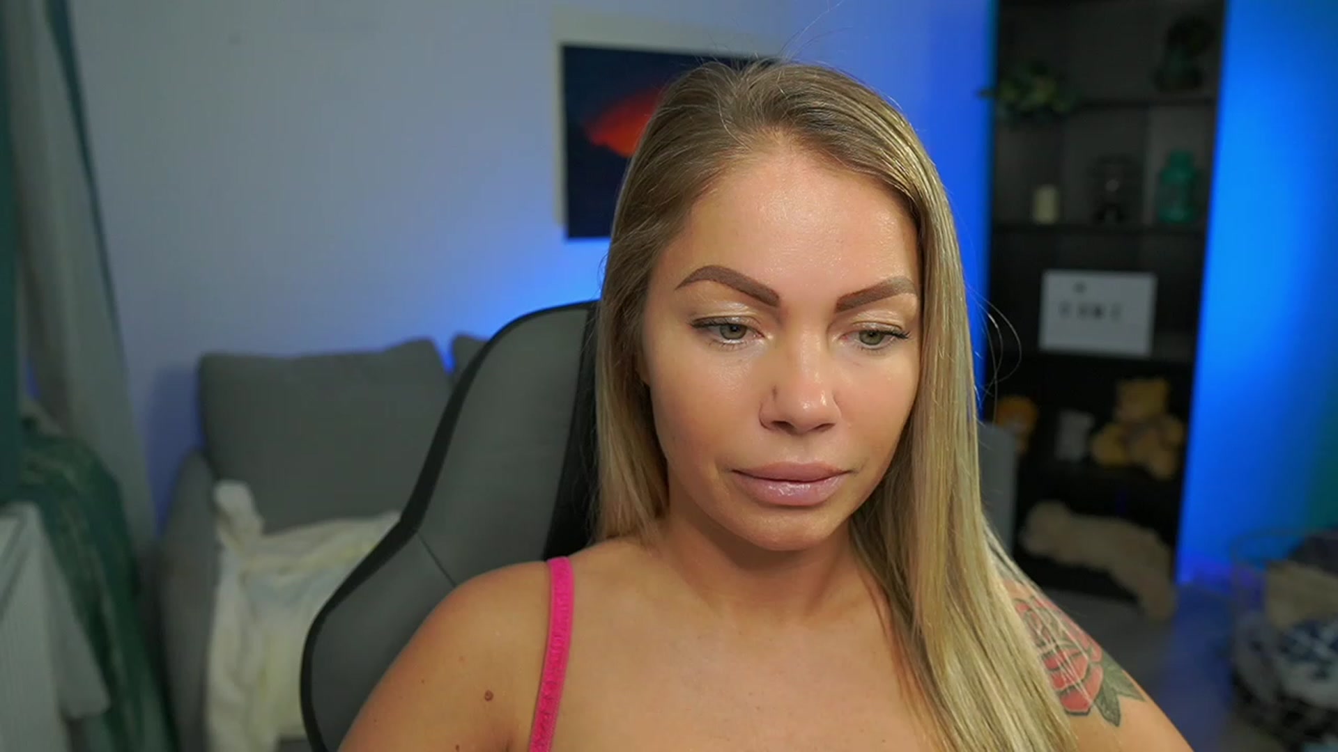Gallery image thumbnail from MissySlapalot's myfreecams stream on, 02/15/2023, 13:56 image 17 of 20
