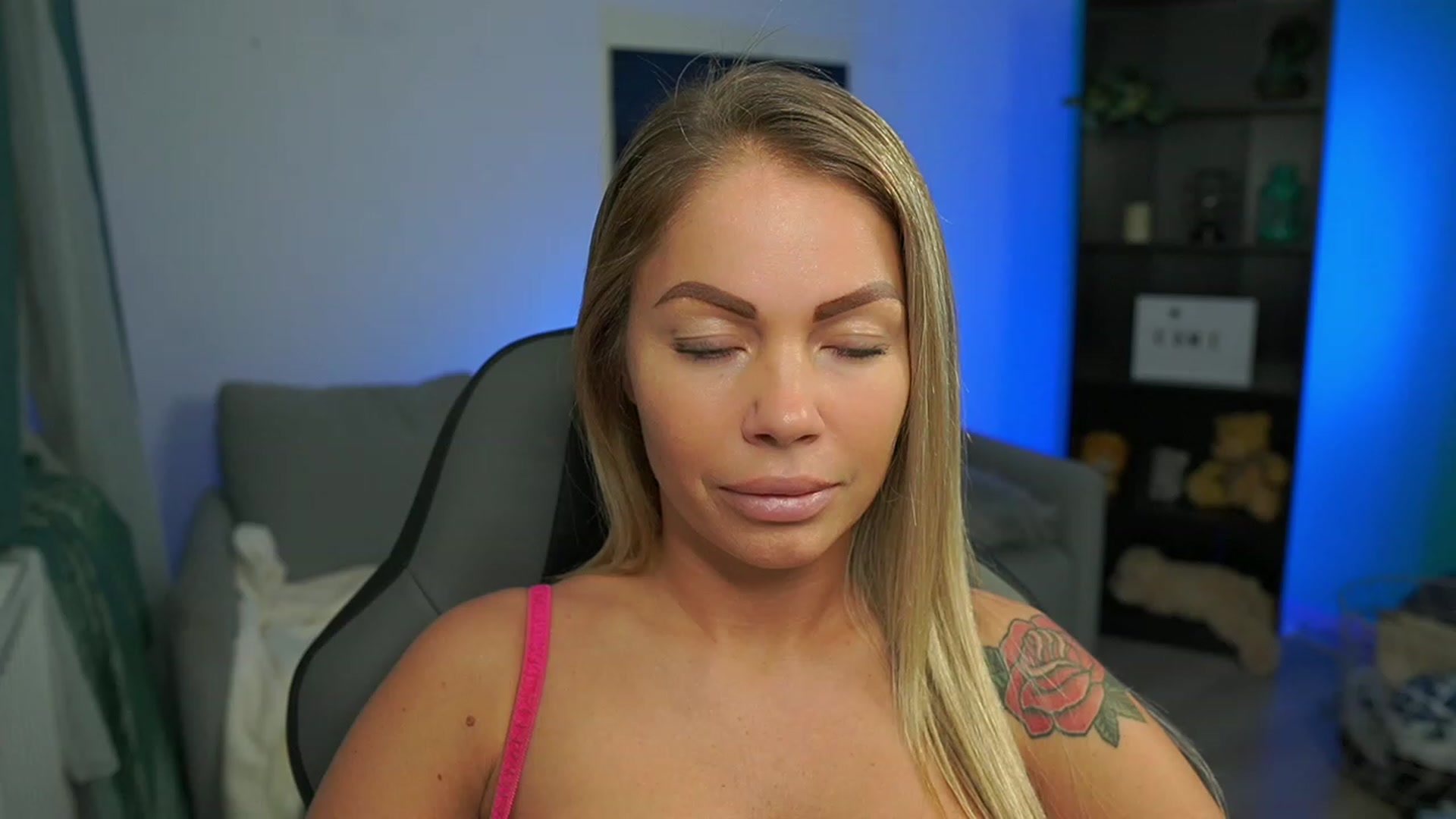 Gallery image thumbnail from MissySlapalot's myfreecams stream on, 02/15/2023, 14:36 image 1 of 20