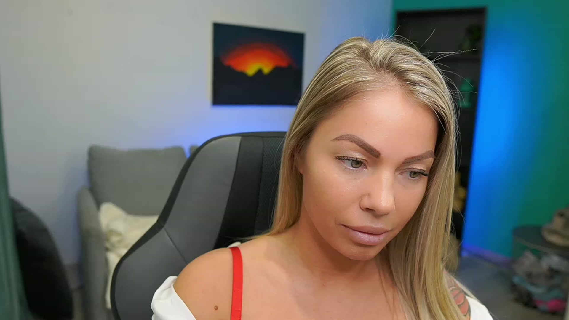 Gallery image thumbnail from MissySlapalot's myfreecams stream on, 02/20/2023, 11:09 image 9 of 20