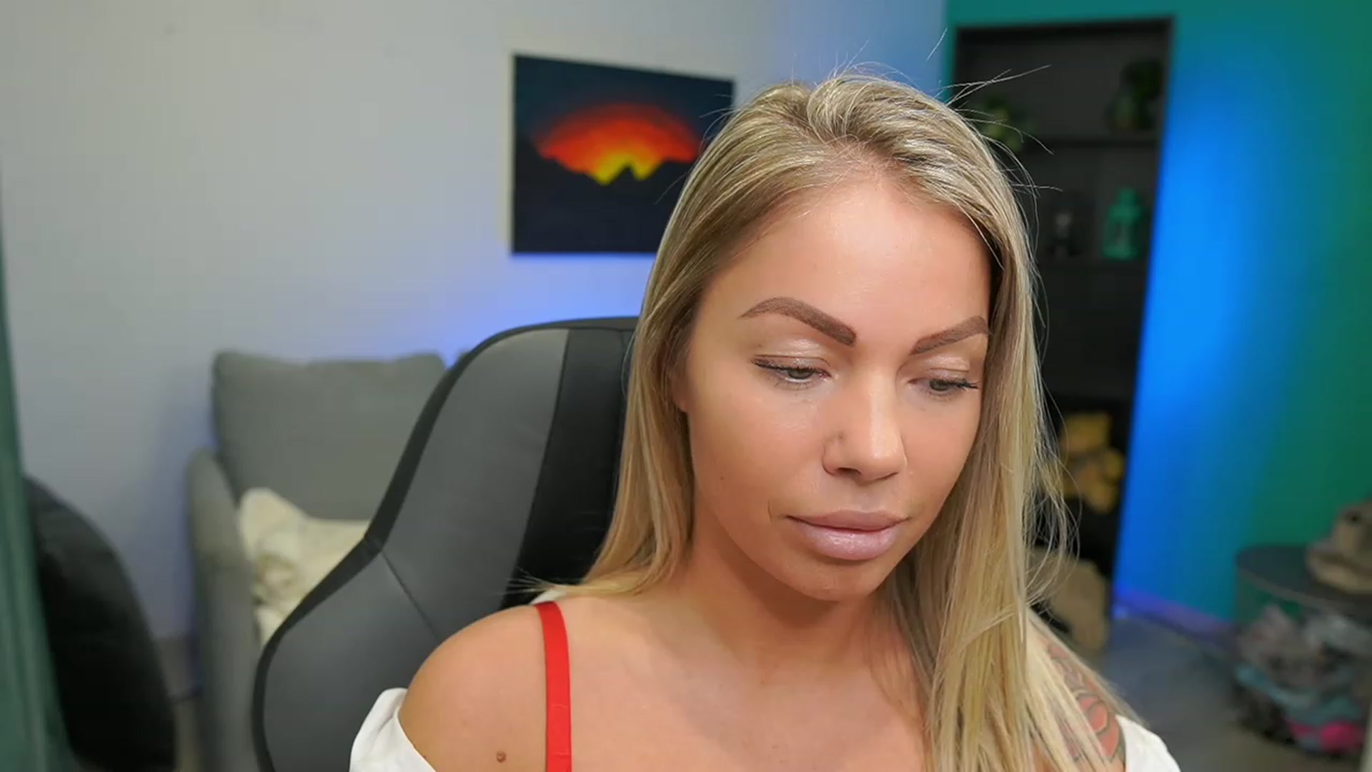 Gallery image thumbnail from MissySlapalot's myfreecams stream on, 02/20/2023, 11:09 image 8 of 20