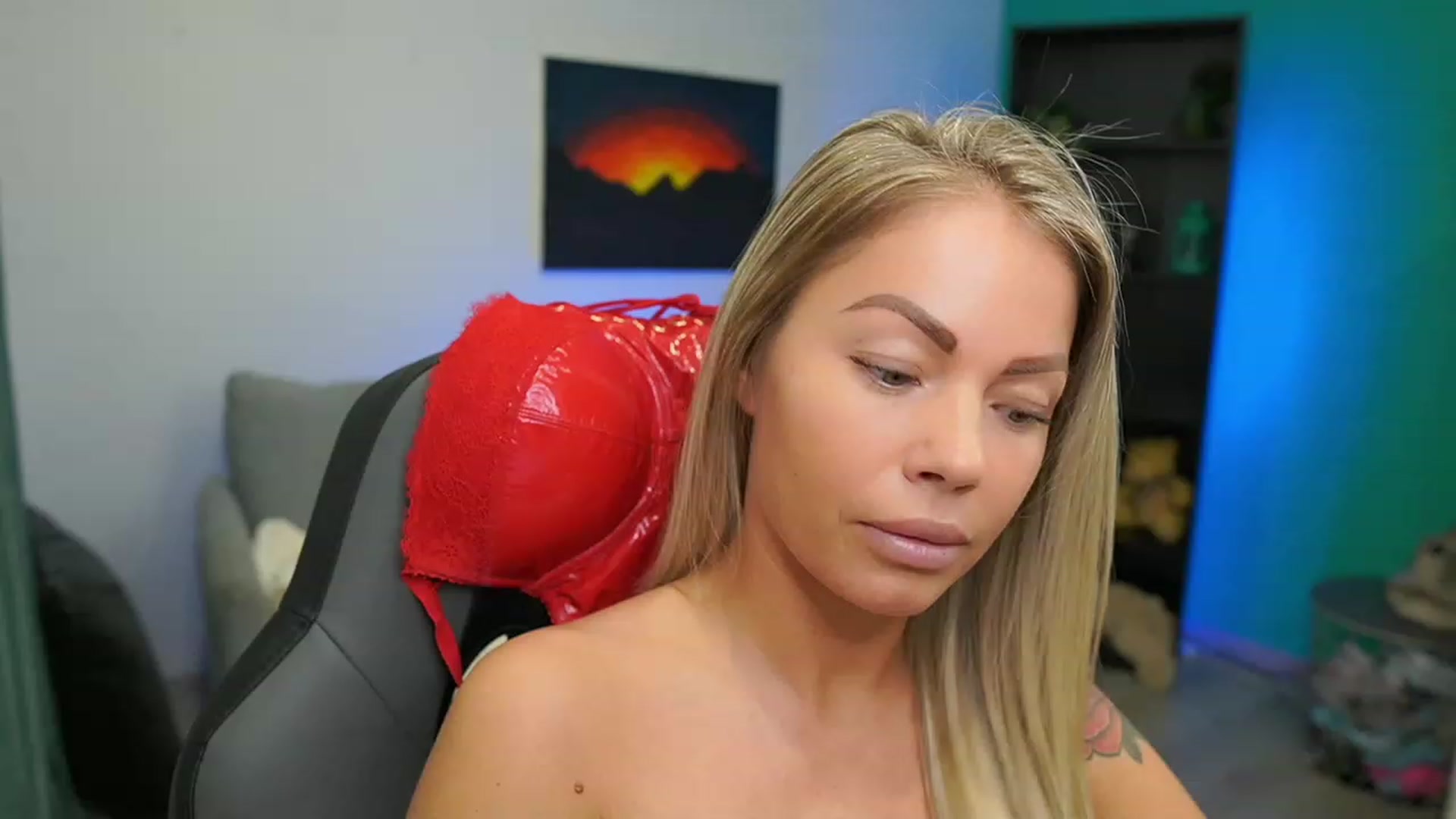 Gallery image thumbnail from MissySlapalot's myfreecams stream on, 02/20/2023, 11:09 image 1 of 20
