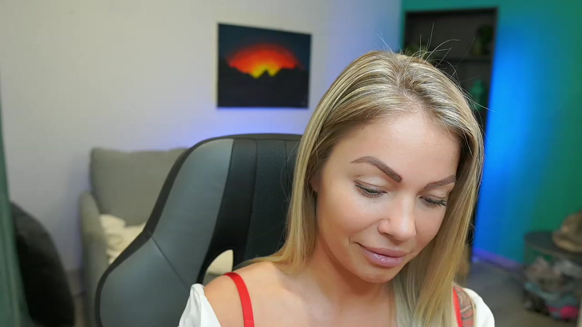 Gallery image thumbnail from MissySlapalot's myfreecams stream on, 02/20/2023, 14:28 image 18 of 20
