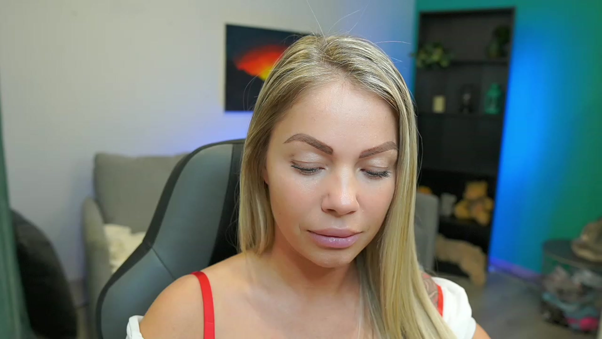 Gallery image thumbnail from MissySlapalot's myfreecams stream on, 02/20/2023, 17:36 image 5 of 20