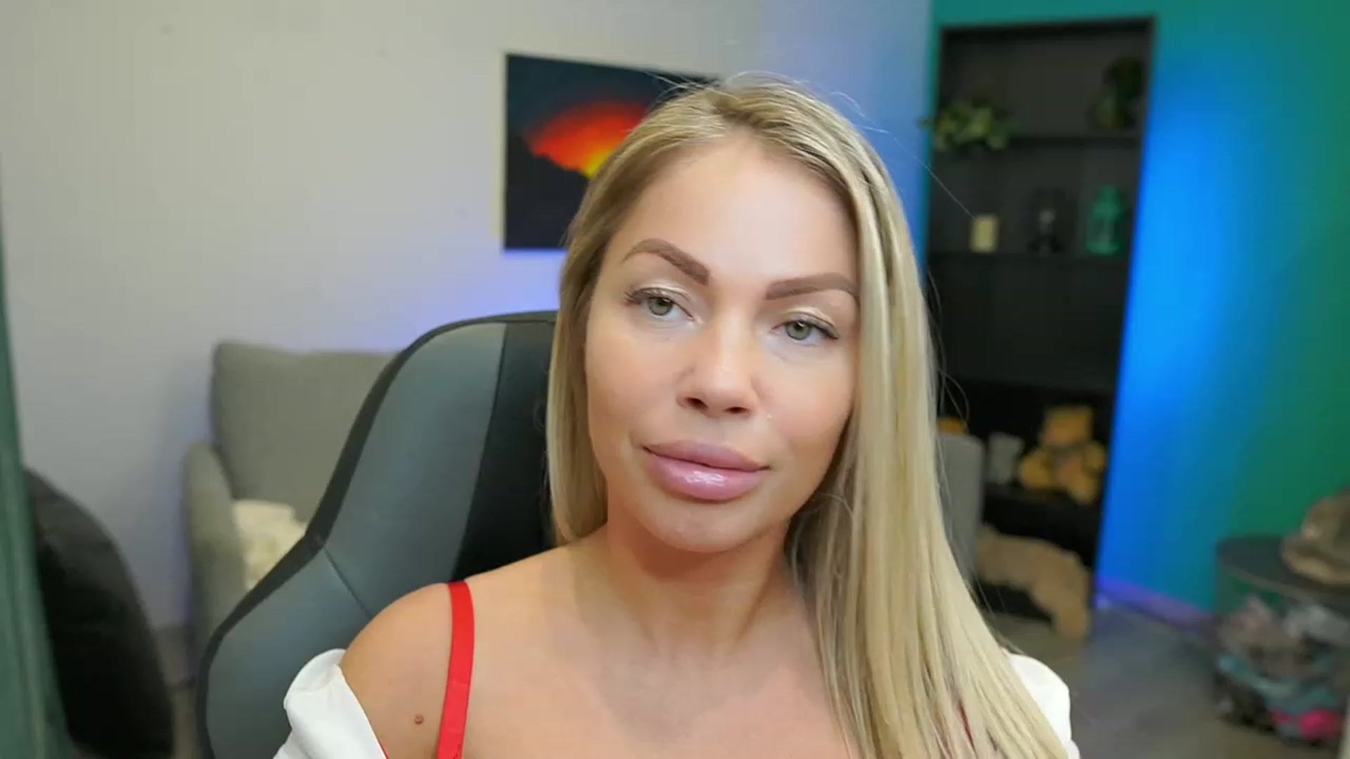 Gallery image thumbnail from MissySlapalot's myfreecams stream on, 02/20/2023, 17:36 image 13 of 20