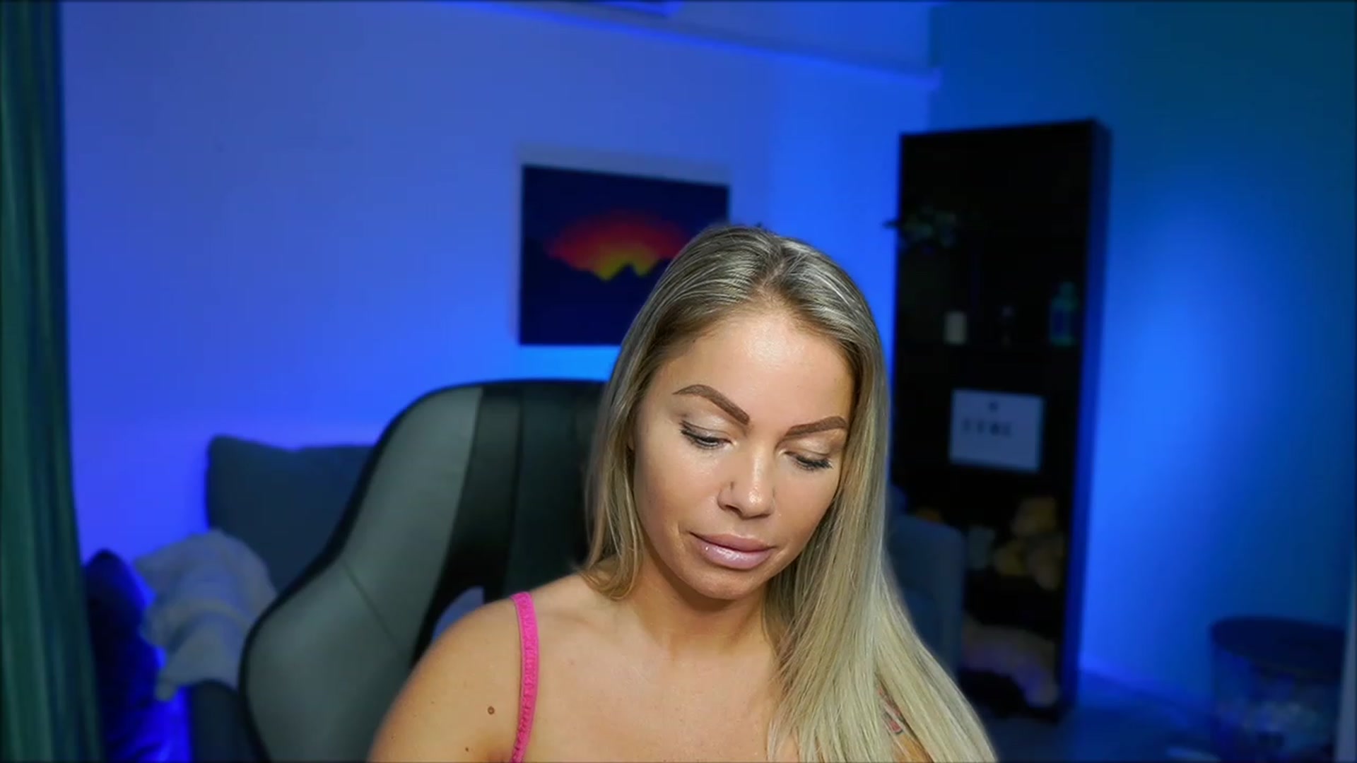 Gallery image thumbnail from MissySlapalot's myfreecams stream on, 02/27/2023, 11:38 image 11 of 20