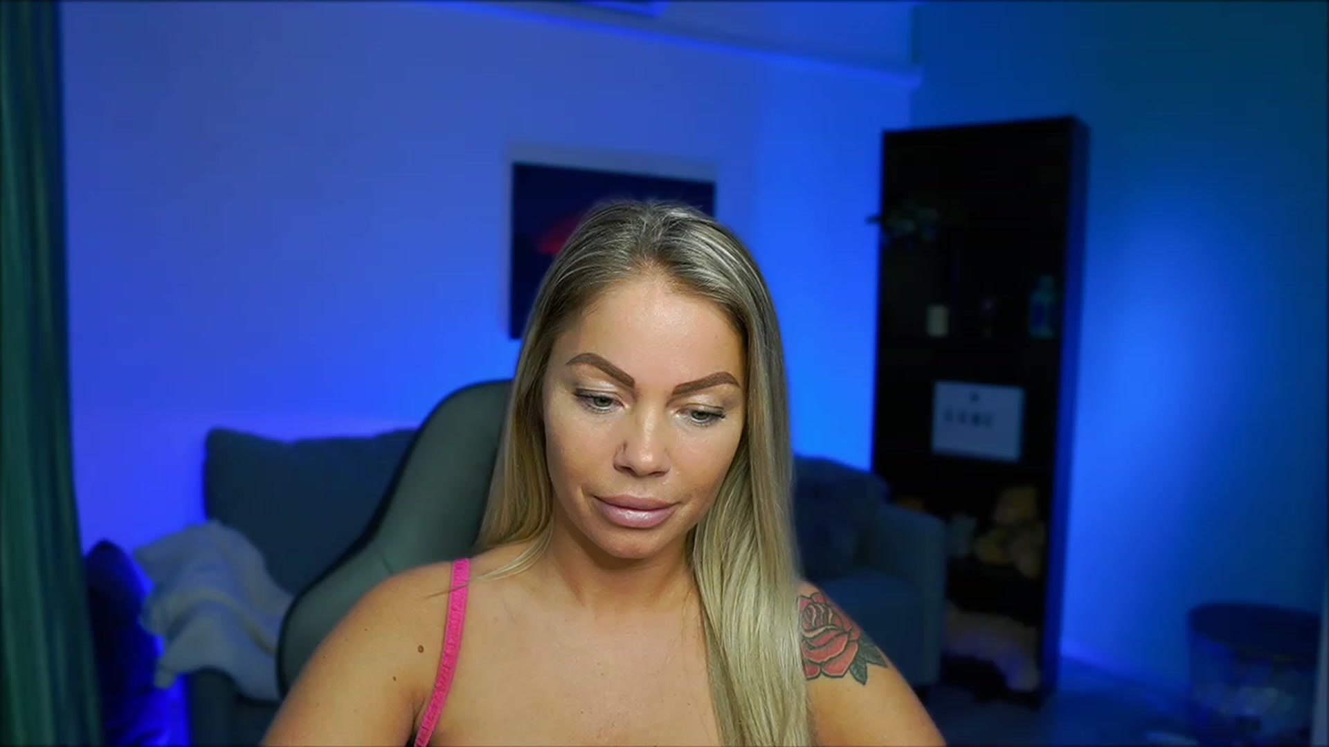 Gallery image thumbnail from MissySlapalot's myfreecams stream on, 02/27/2023, 11:38 image 2 of 20