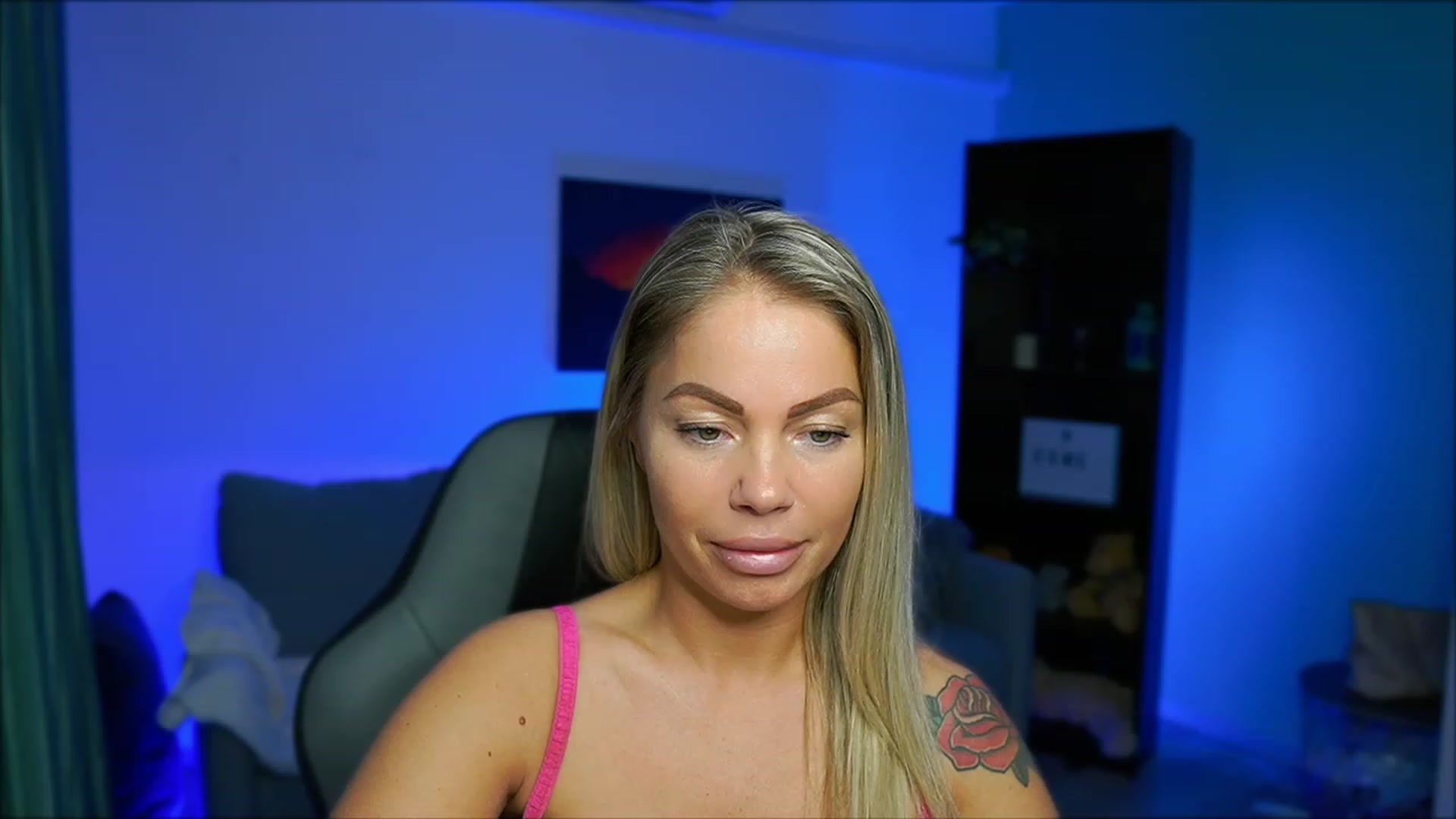 Gallery image thumbnail from MissySlapalot's myfreecams stream on, 02/27/2023, 14:03 image 3 of 20