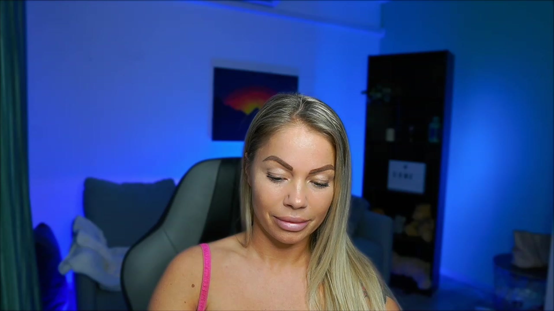 Gallery image thumbnail from MissySlapalot's myfreecams stream on, 02/27/2023, 17:13 image 5 of 20