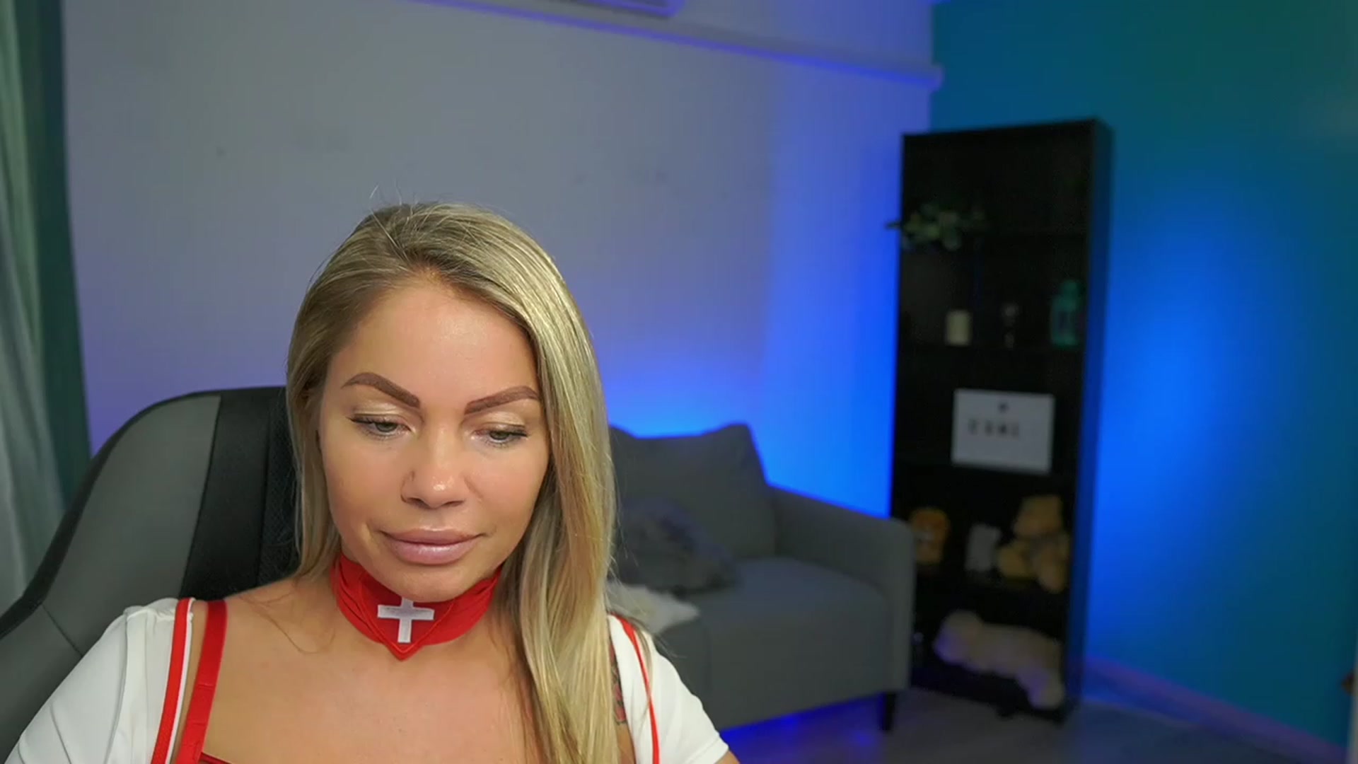 Gallery image thumbnail from MissySlapalot's myfreecams stream on, 02/28/2023, 14:25 image 6 of 20