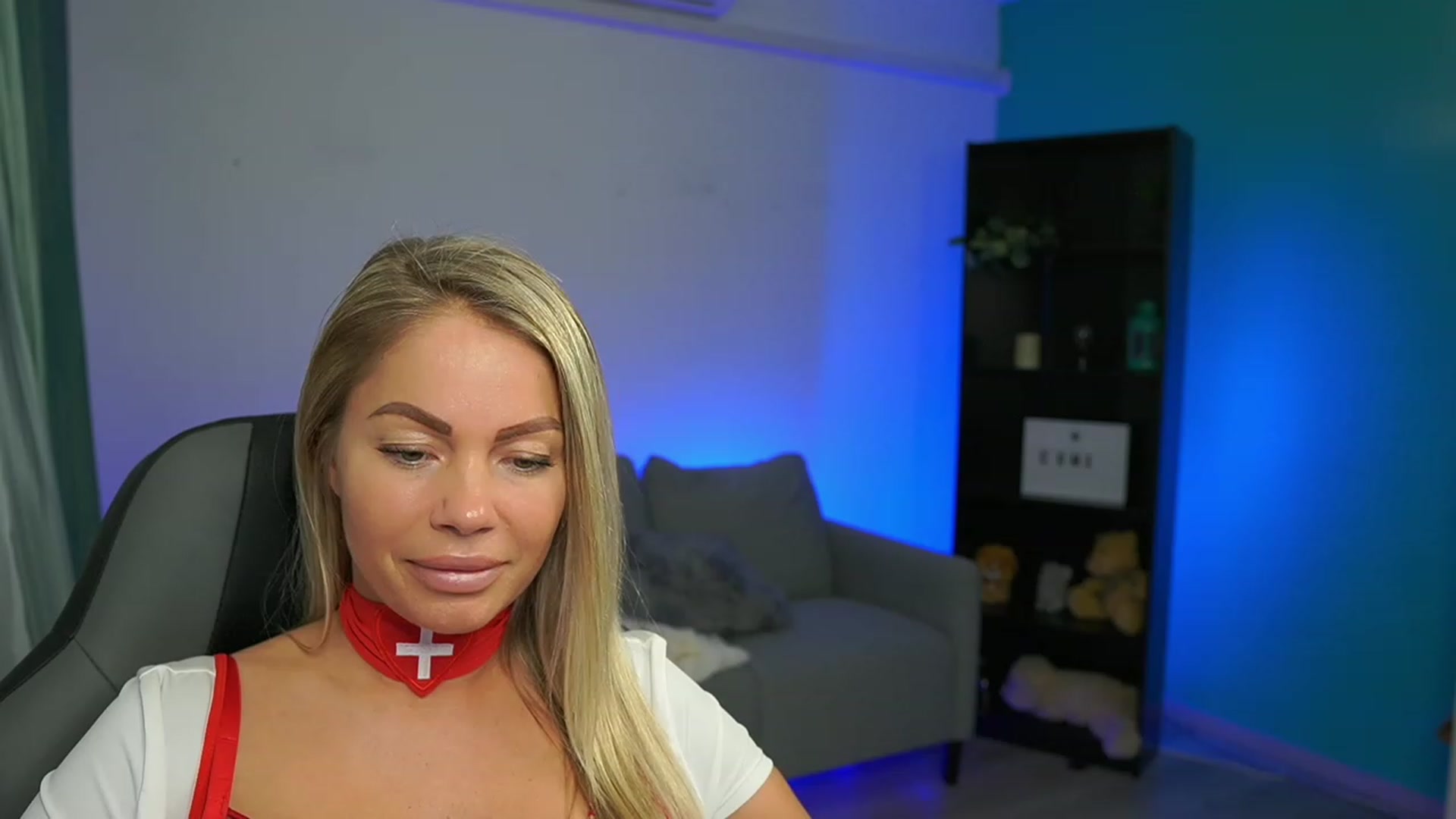 Gallery image thumbnail from MissySlapalot's myfreecams stream on, 02/28/2023, 14:25 image 9 of 20