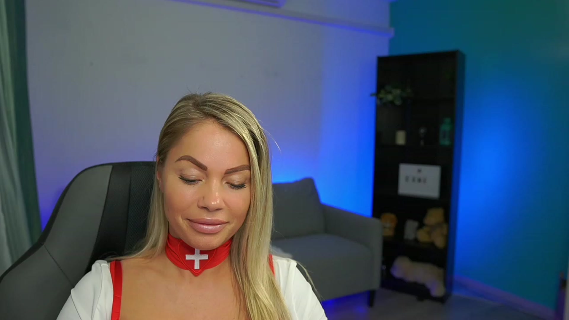 Gallery image thumbnail from MissySlapalot's myfreecams stream on, 02/28/2023, 16:53 image 12 of 20