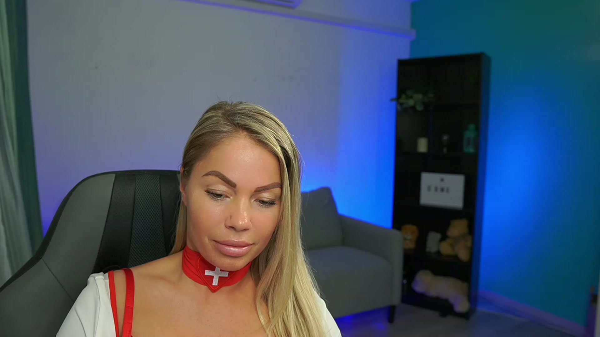 Gallery image thumbnail from MissySlapalot's myfreecams stream on, 02/28/2023, 16:53 image 11 of 20