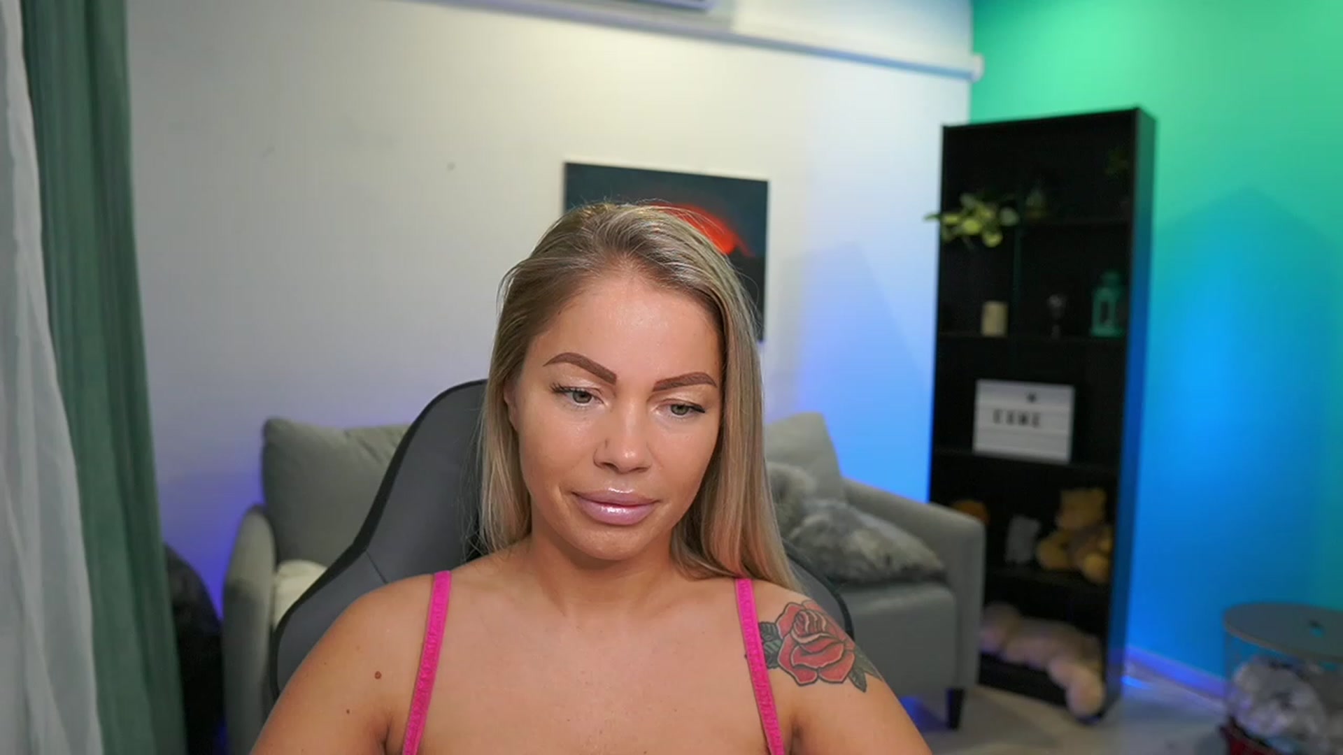 Gallery image thumbnail from MissySlapalot's myfreecams stream on, 03/07/2023, 10:08 image 19 of 20