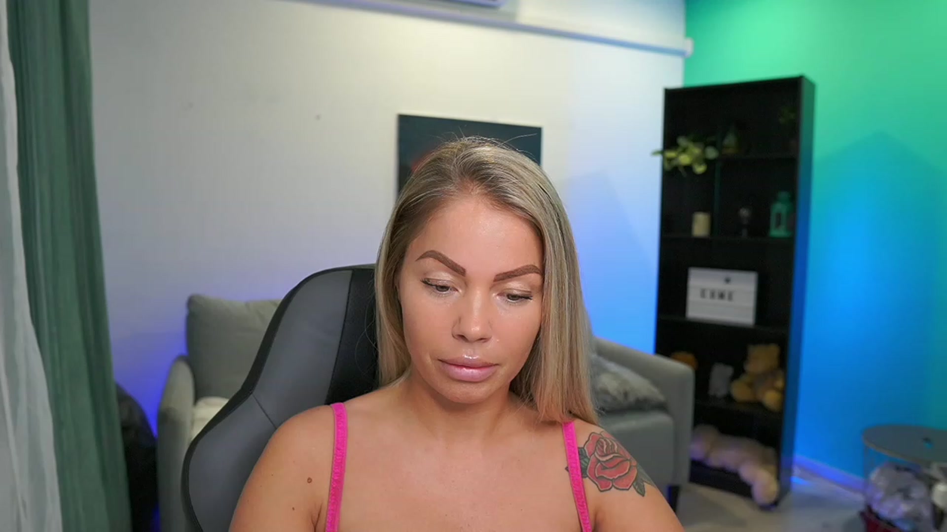 Gallery image thumbnail from MissySlapalot's myfreecams stream on, 03/07/2023, 12:43 image 2 of 20