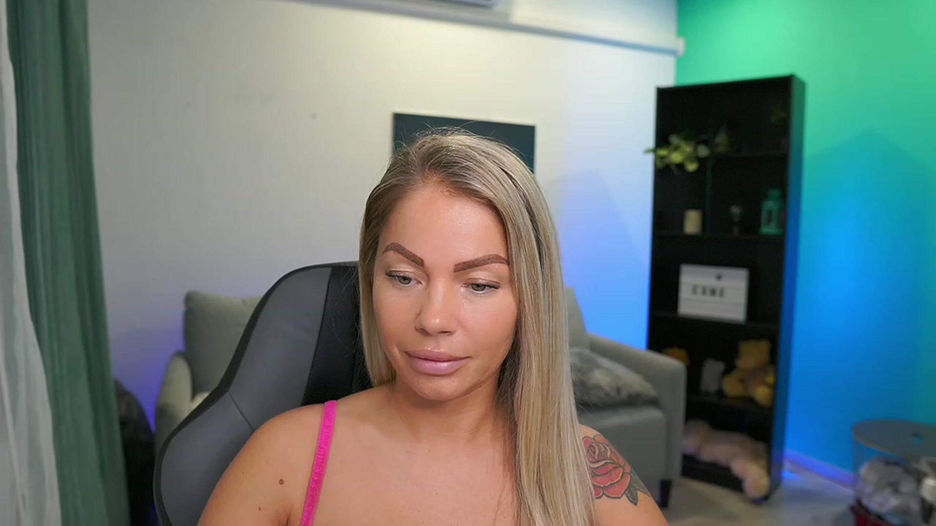 Gallery image thumbnail from MissySlapalot's myfreecams stream on, 03/07/2023, 15:26 image 1 of 20