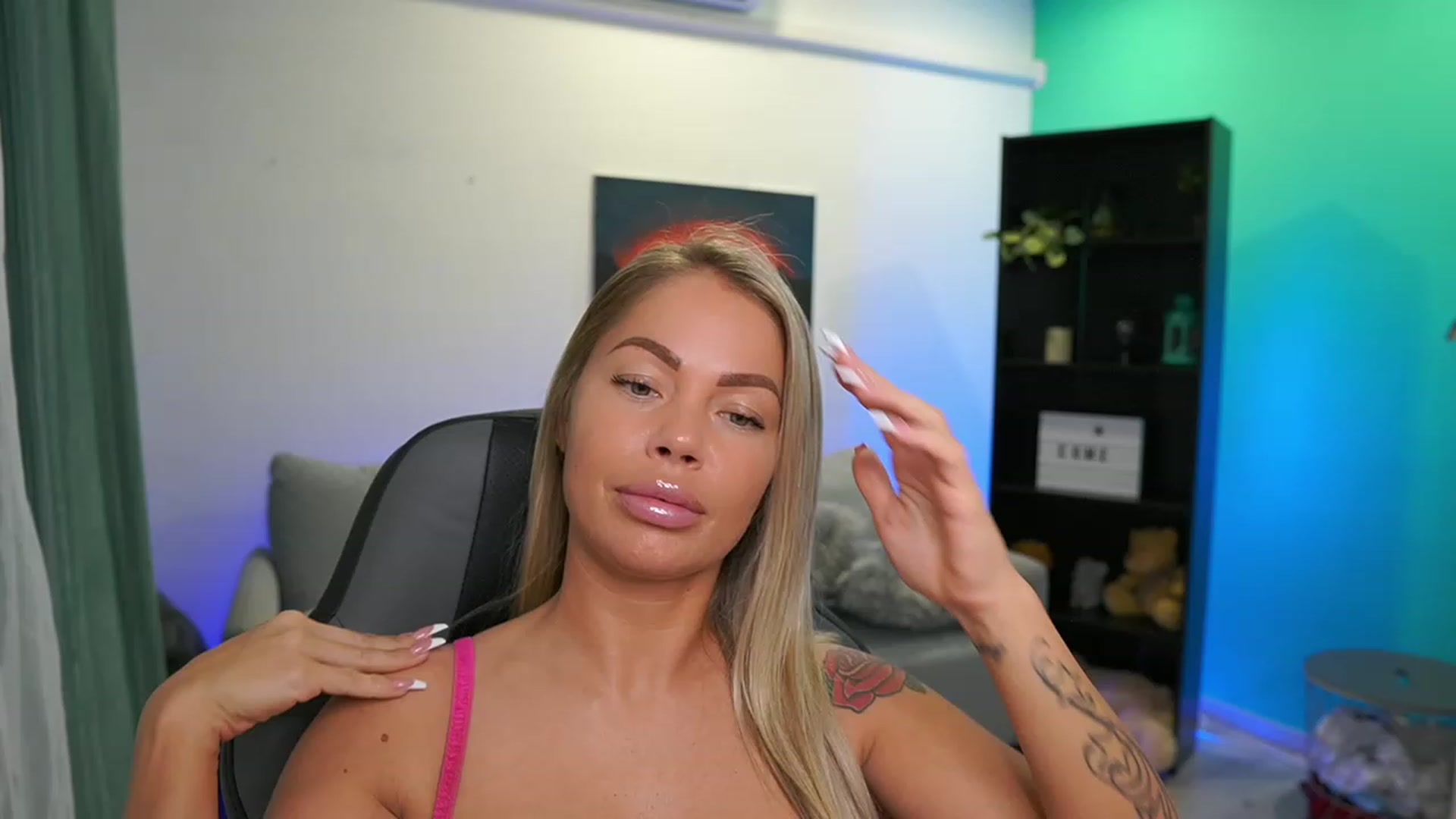 Gallery image thumbnail from MissySlapalot's myfreecams stream on, 03/07/2023, 16:05 image 8 of 20