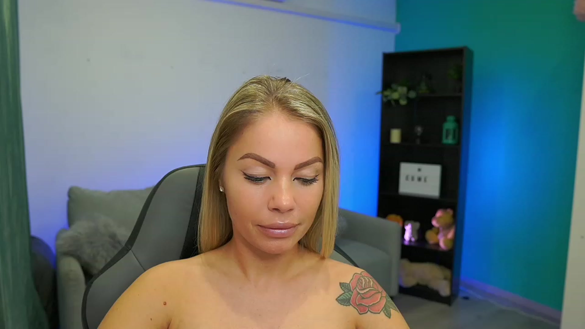 Gallery image thumbnail from MissySlapalot's myfreecams stream on, 03/14/2023, 12:37 image 19 of 20