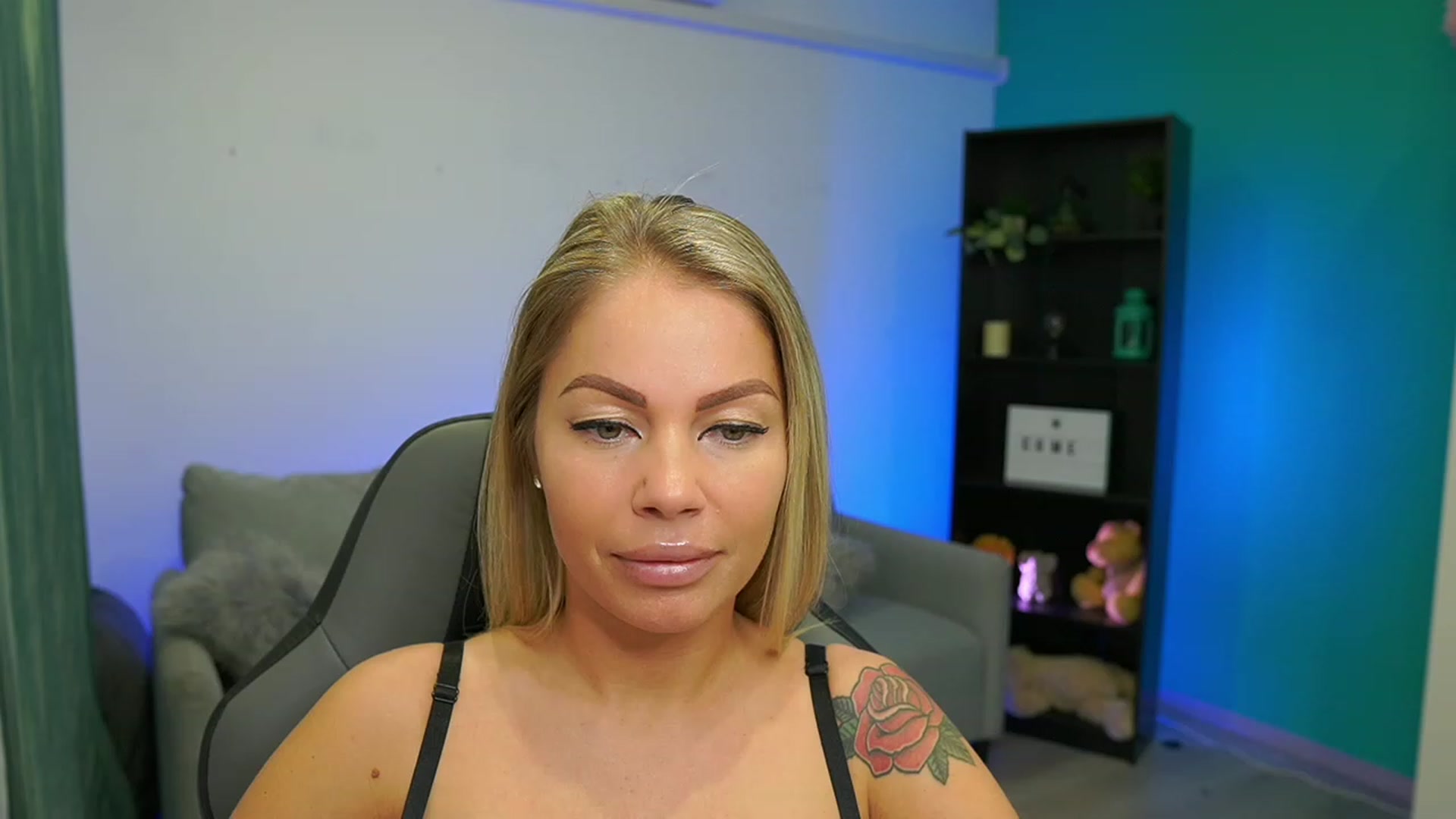 Gallery image thumbnail from MissySlapalot's myfreecams stream on, 03/14/2023, 12:37 image 4 of 20