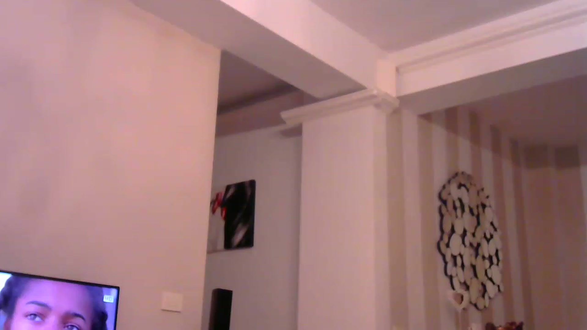 Gallery image thumbnail from Missy_alena's myfreecams stream on, 11/21/2022, 01:03 image 12 of 20