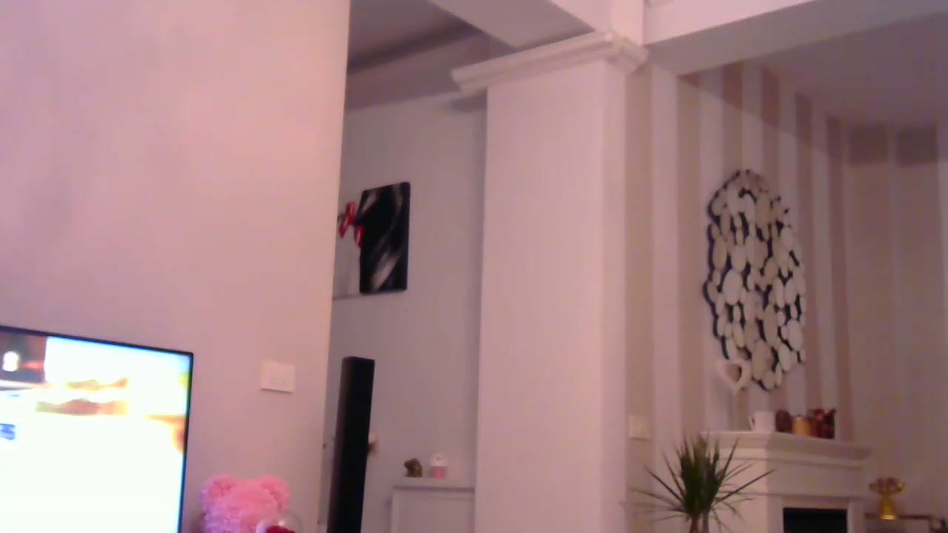 Gallery image thumbnail from Missy_alena's myfreecams stream on, 11/22/2022, 03:03 image 5 of 20