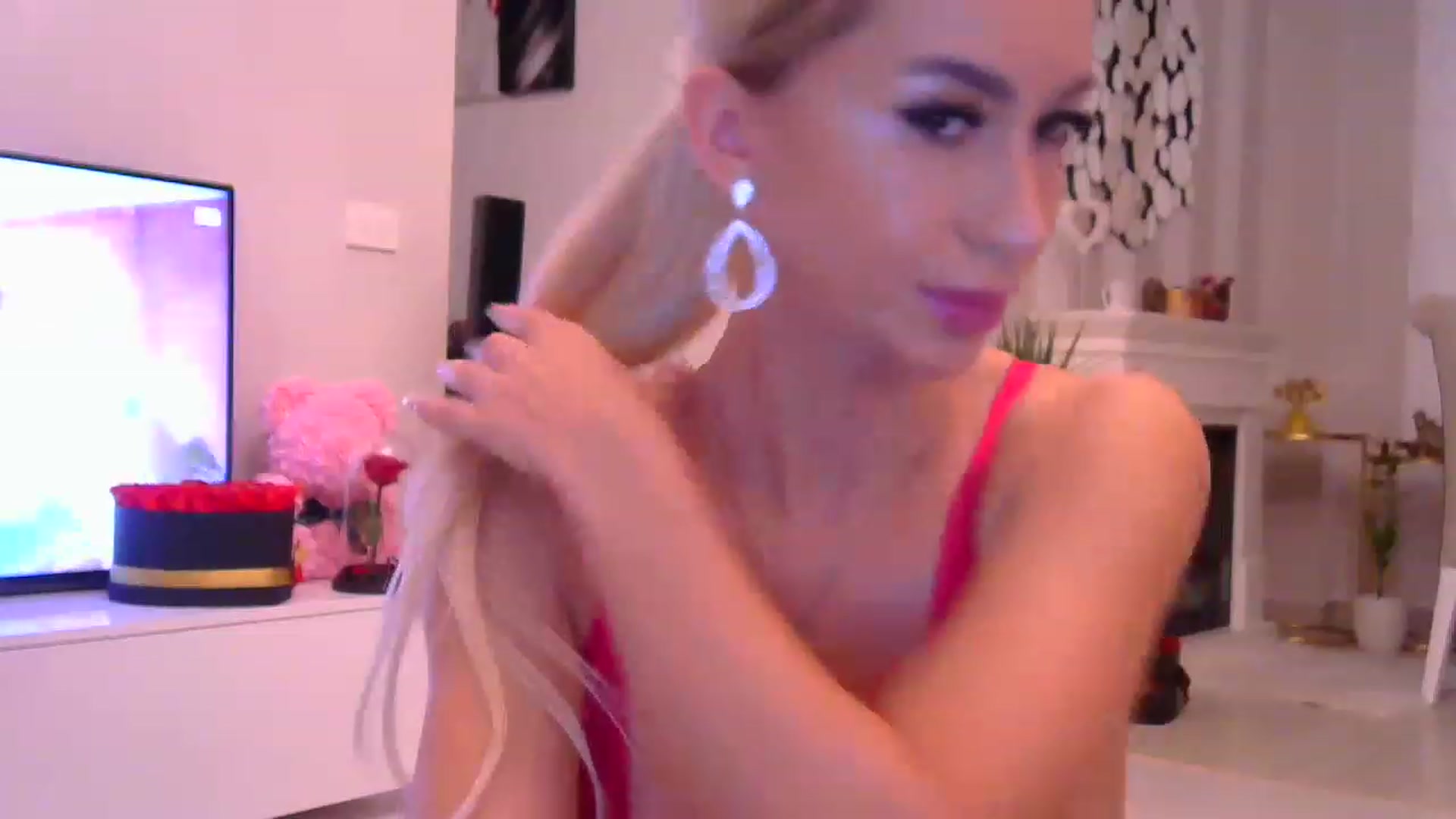Gallery image thumbnail from Missy_alena's myfreecams stream on, 11/23/2022, 23:59 image 7 of 20