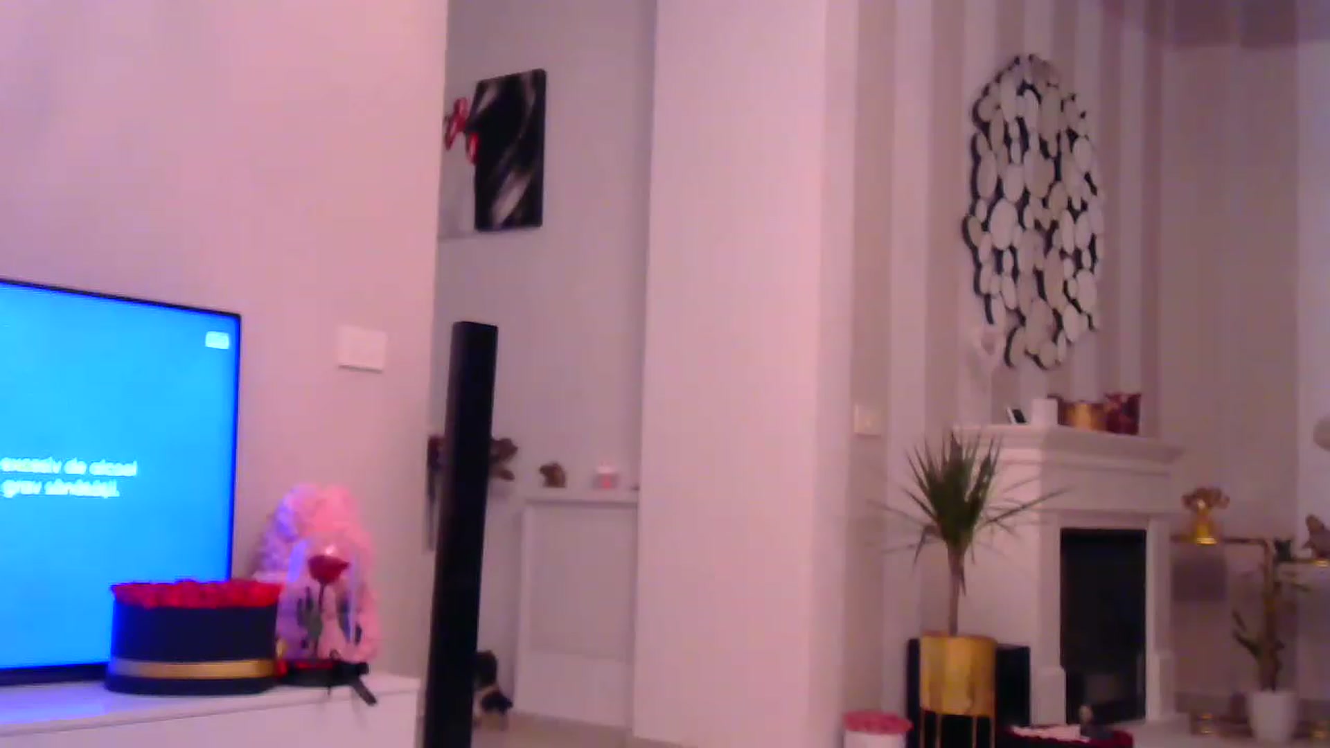 Gallery image thumbnail from Missy_alena's myfreecams stream on, 11/24/2022, 22:06 image 7 of 20