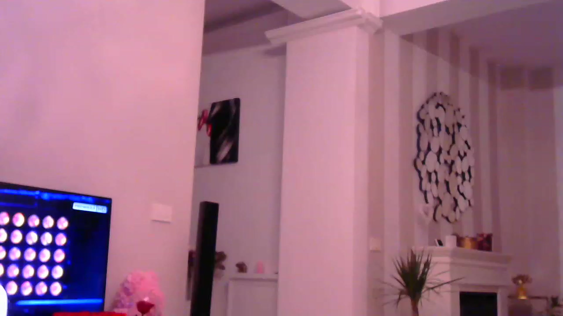 Gallery image thumbnail from Missy_alena's myfreecams stream on, 12/01/2022, 08:02 image 17 of 20