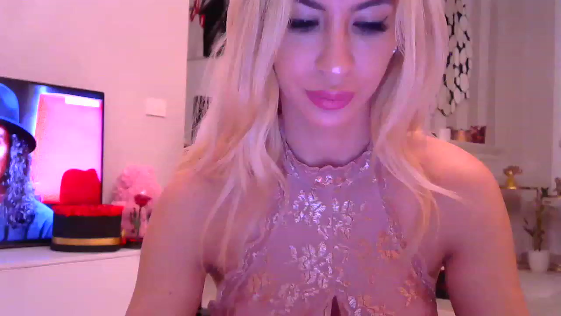 Gallery image thumbnail from Missy_alena's myfreecams stream on, 12/01/2022, 08:02 image 19 of 20